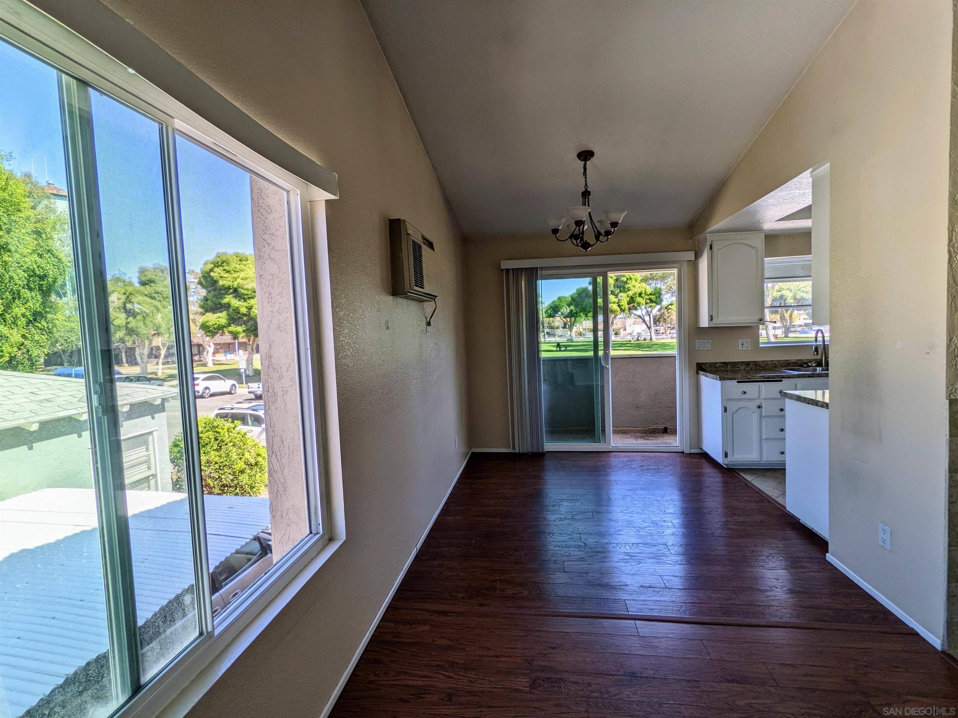 San Diego, CA 92104,4152 Oregon St #4