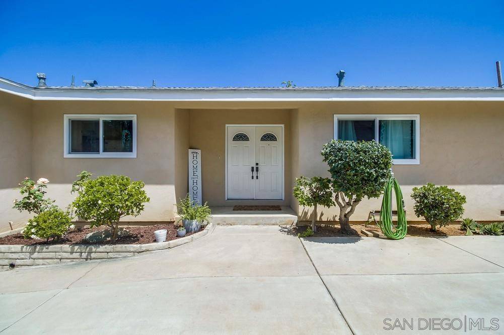 Spring Valley, CA 91977,8960 Greenview Place