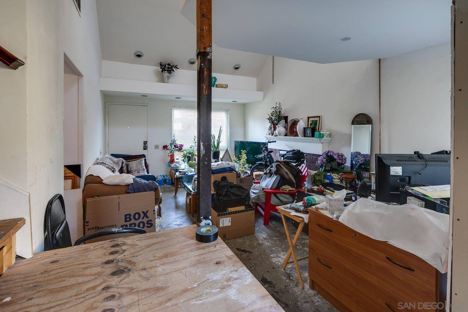 San Diego, CA 92126,10512 Greenford Drive
