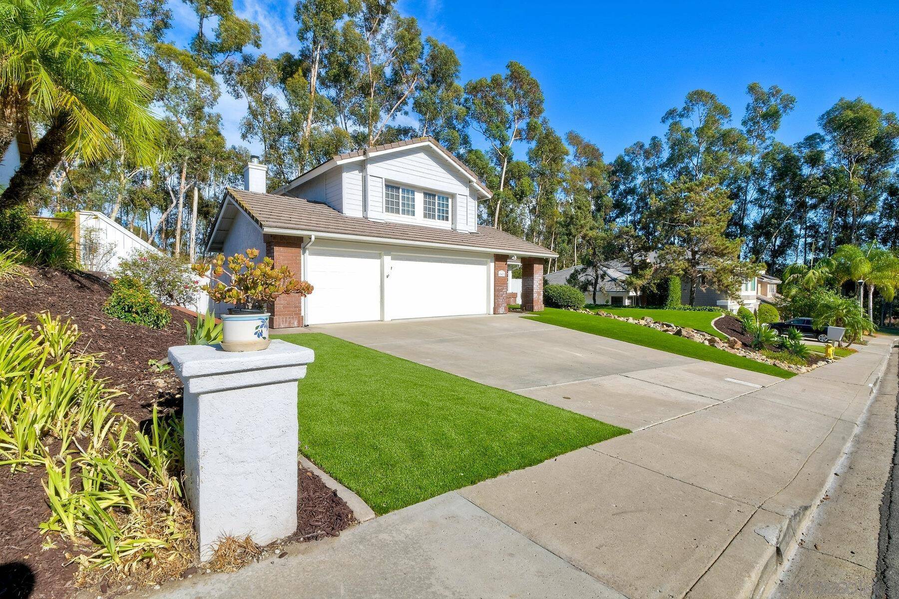 San Diego, CA 92131,10425 Summerwood Ct