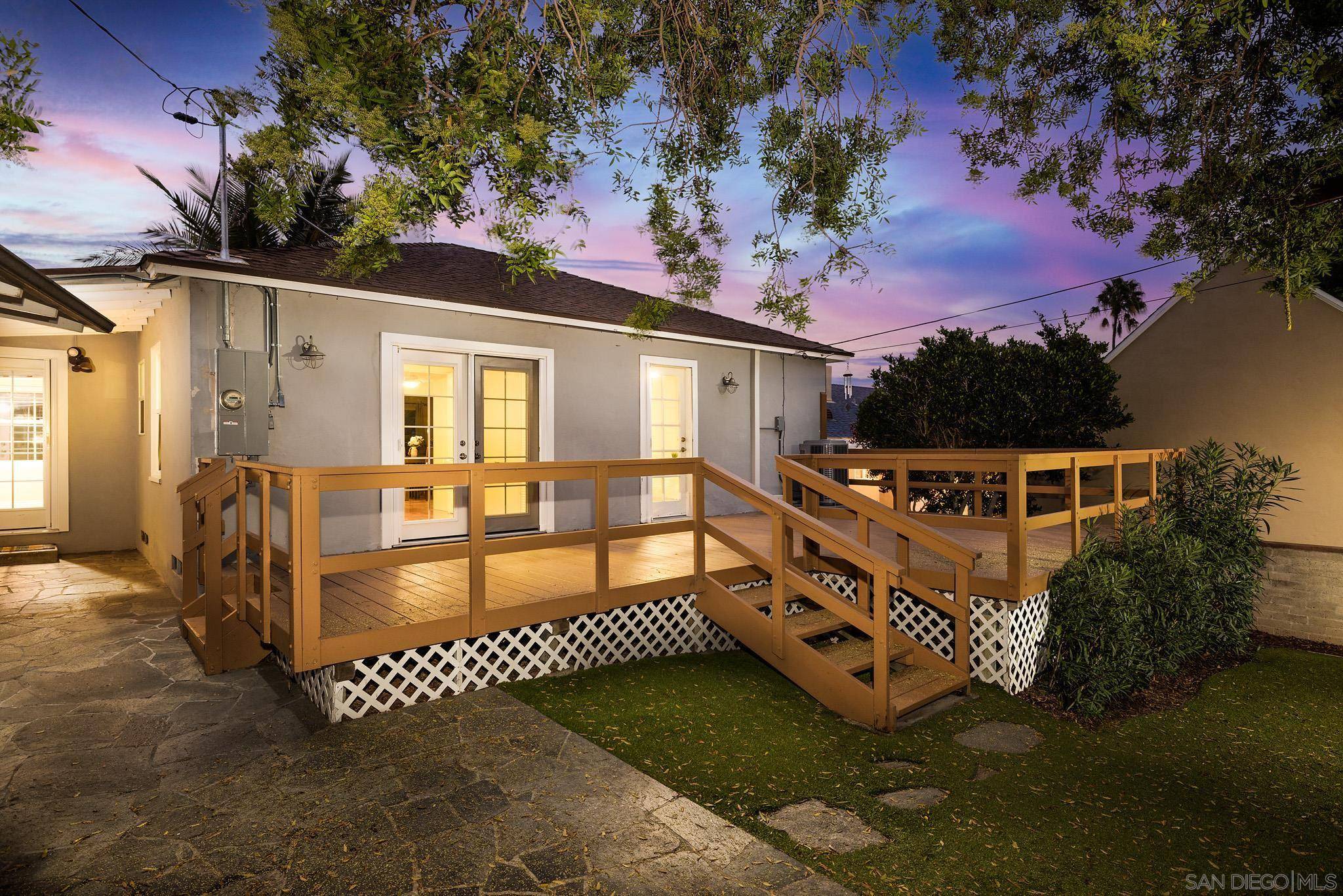 San Diego, CA 92107,3949 Alicia Dr