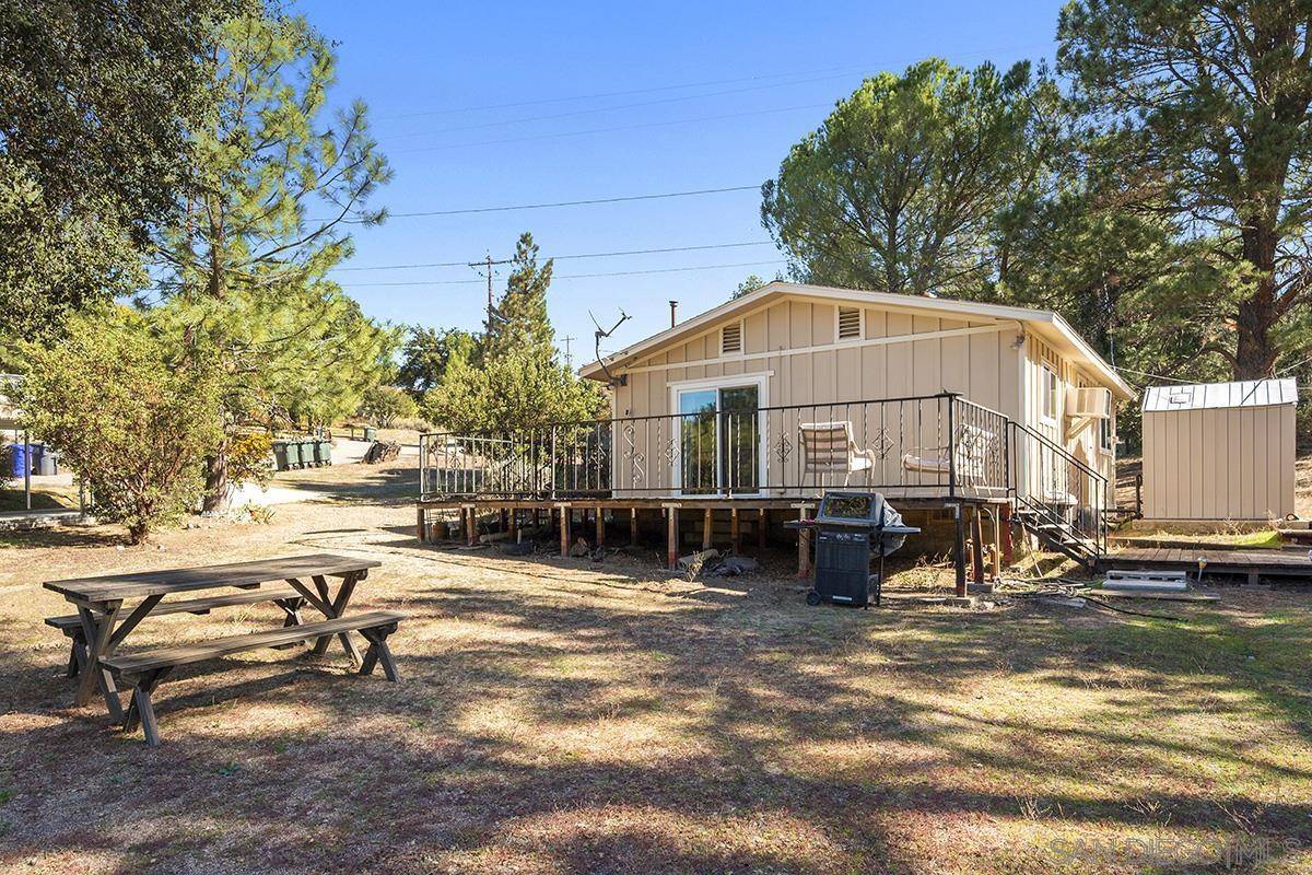 Pine Valley, CA 91962,8041 Pine Blvd