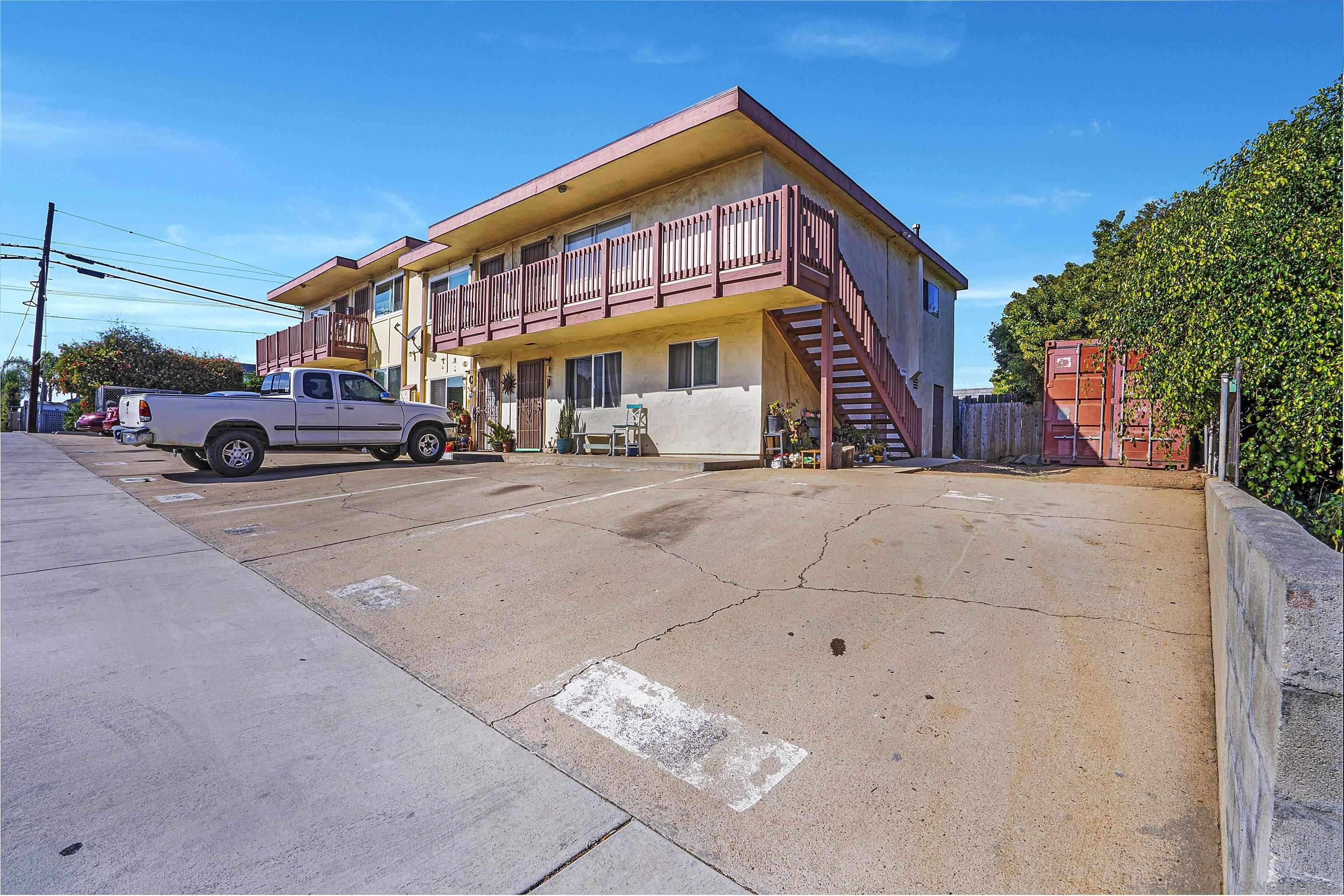 Imperial Beach, CA 91932,619 11th Street