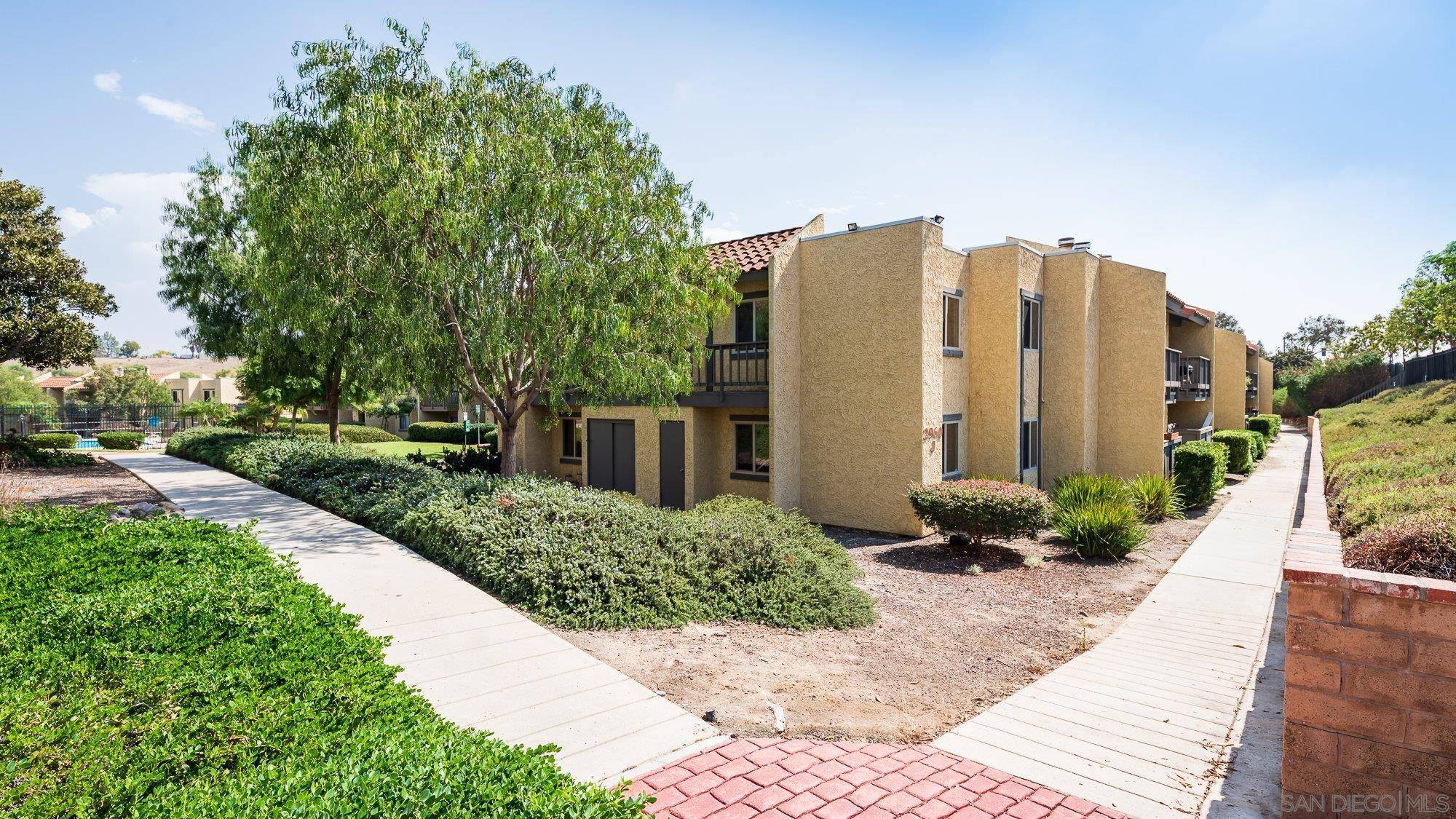 San Diego, CA 92139,2960 Alta View Dr #J205