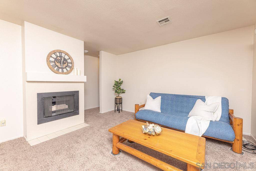 San Diego, CA 92126,10742 Dabney Dr #56