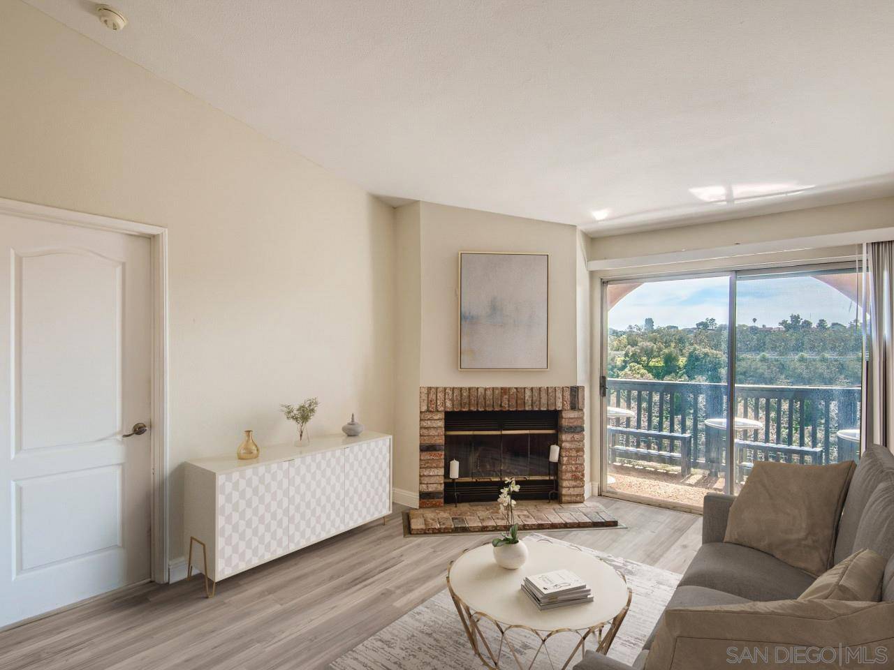 San Diego, CA 92122,7120 Shoreline Dr #2314