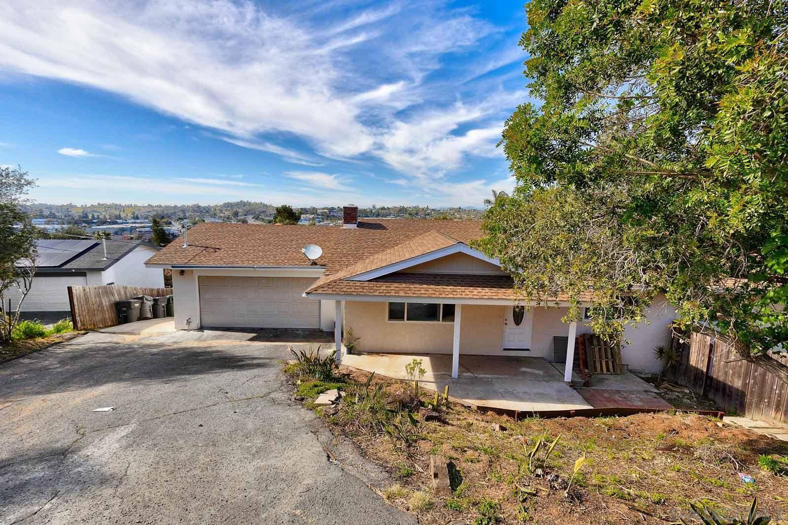 Vista, CA 92083,2445 Primrose Ave