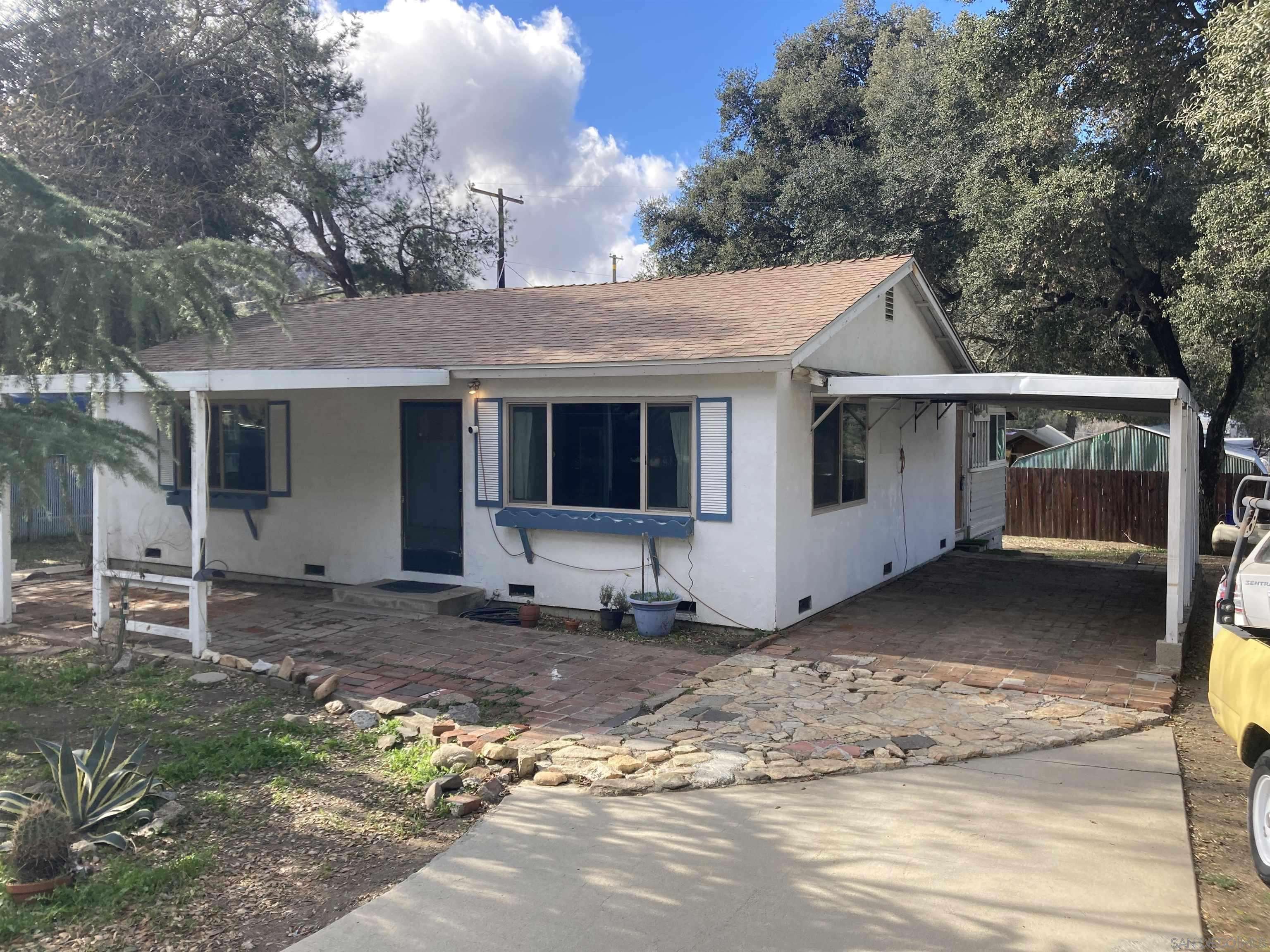 Campo, CA 91906,2528 Gladiola Dr