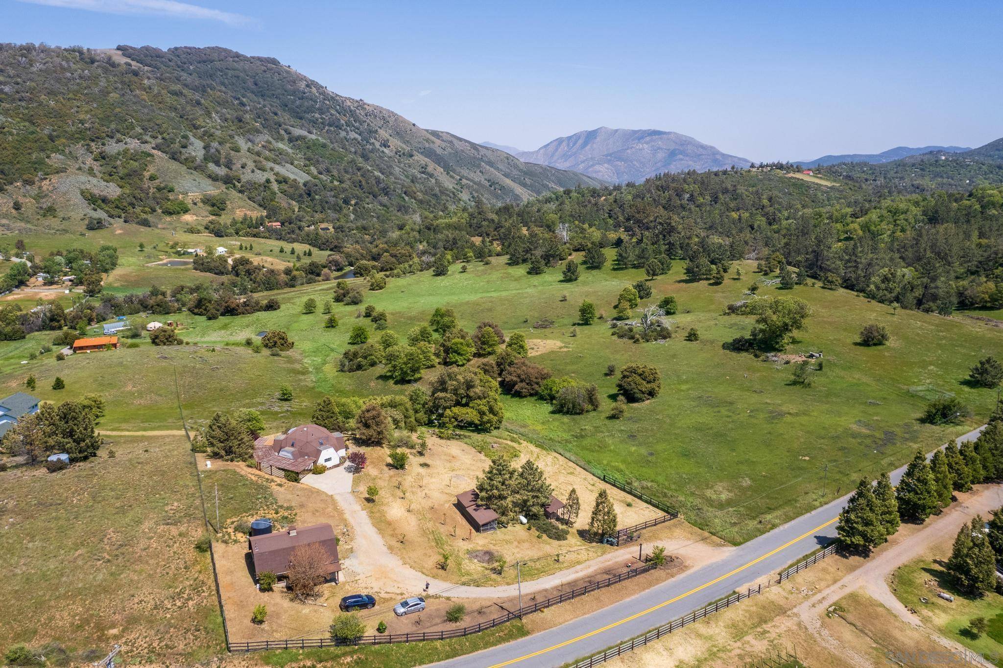 Julian, CA 92036,1477 Farmer Rd