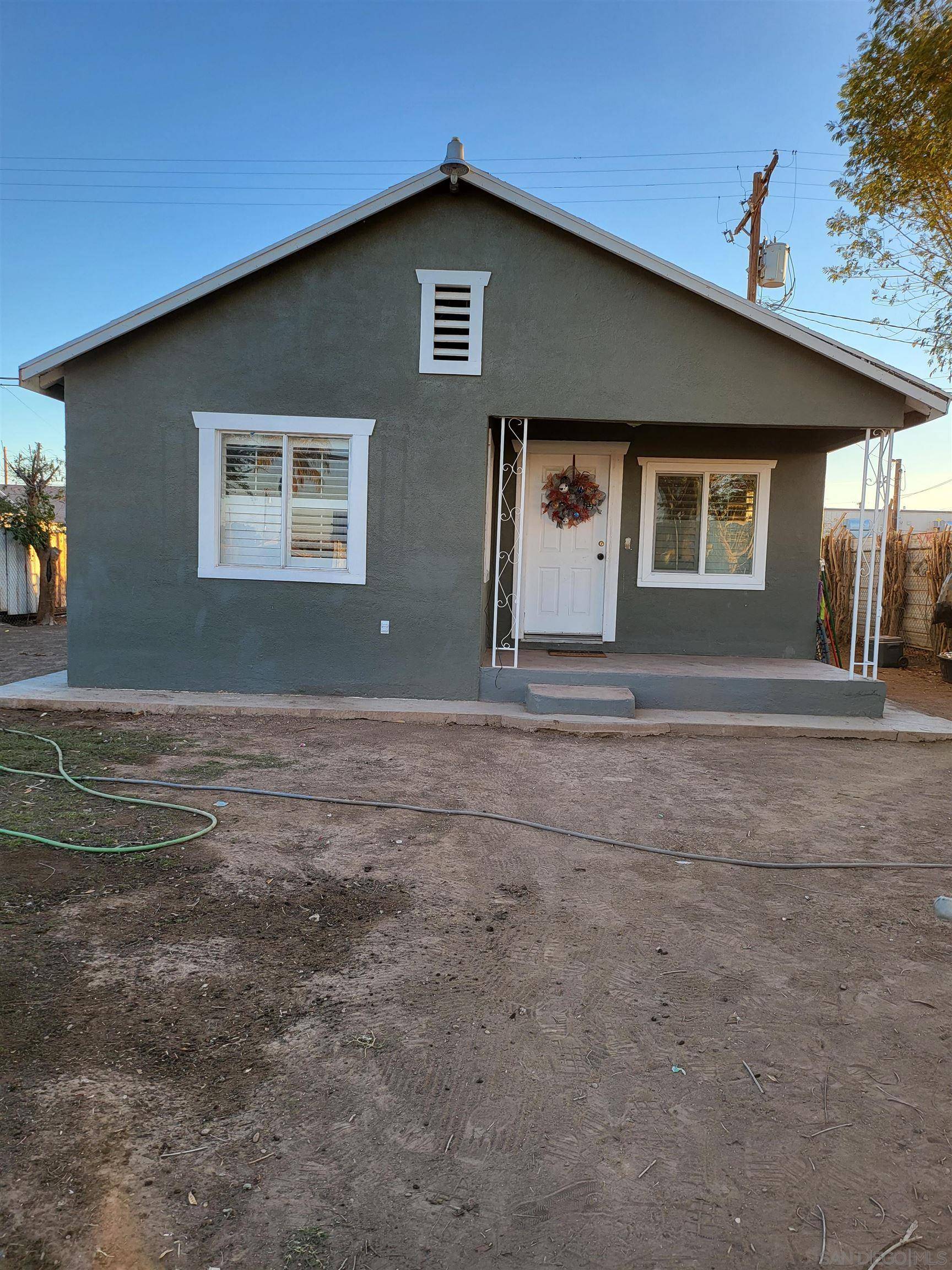 Brawley, CA 92227,1030 1032 E Main