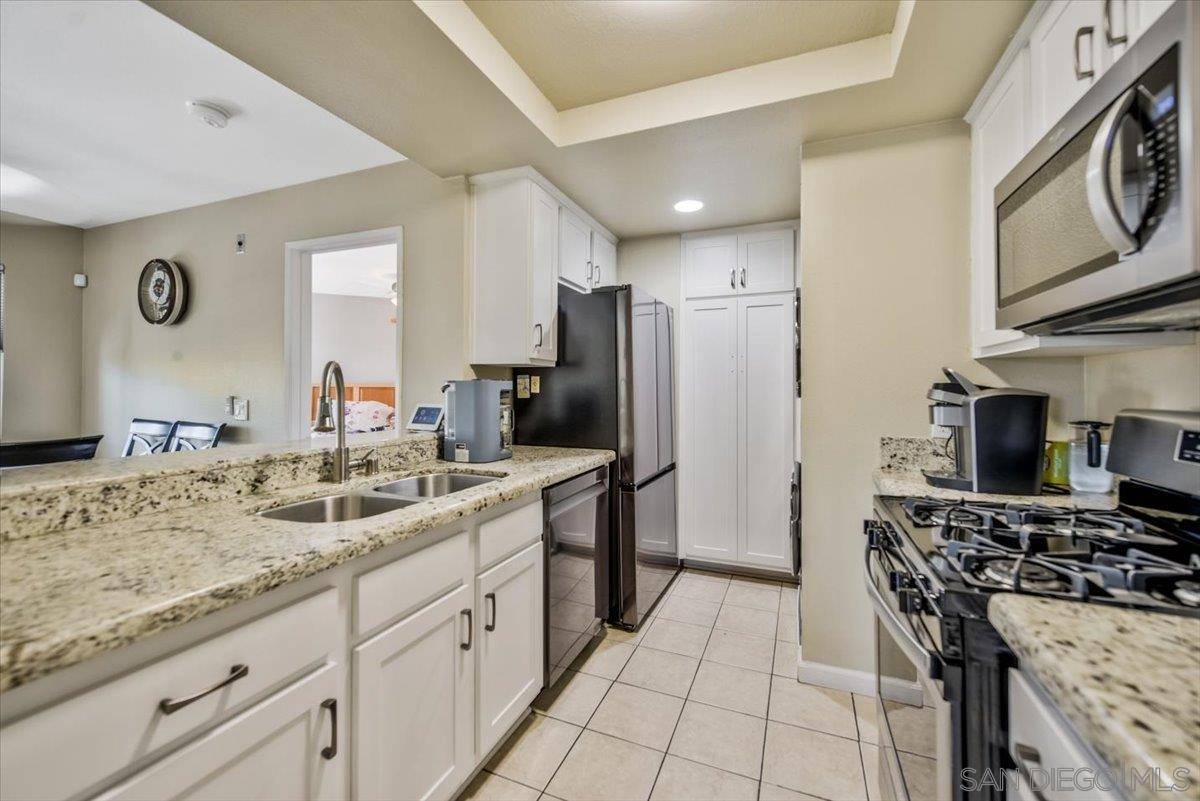 Spring Valley, CA 91978,2966 Alanwood Ct