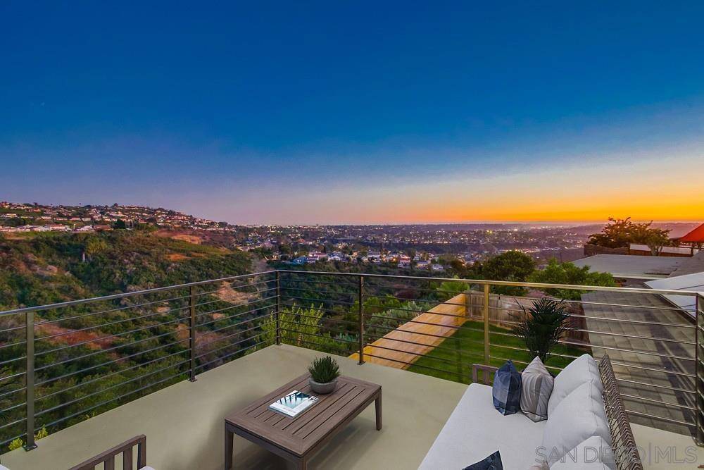 San Diego, CA 92120,6723 Lofty View Pt