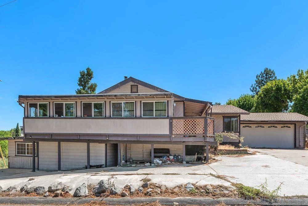 Campo, CA 91906,2409 Bluegill Dr