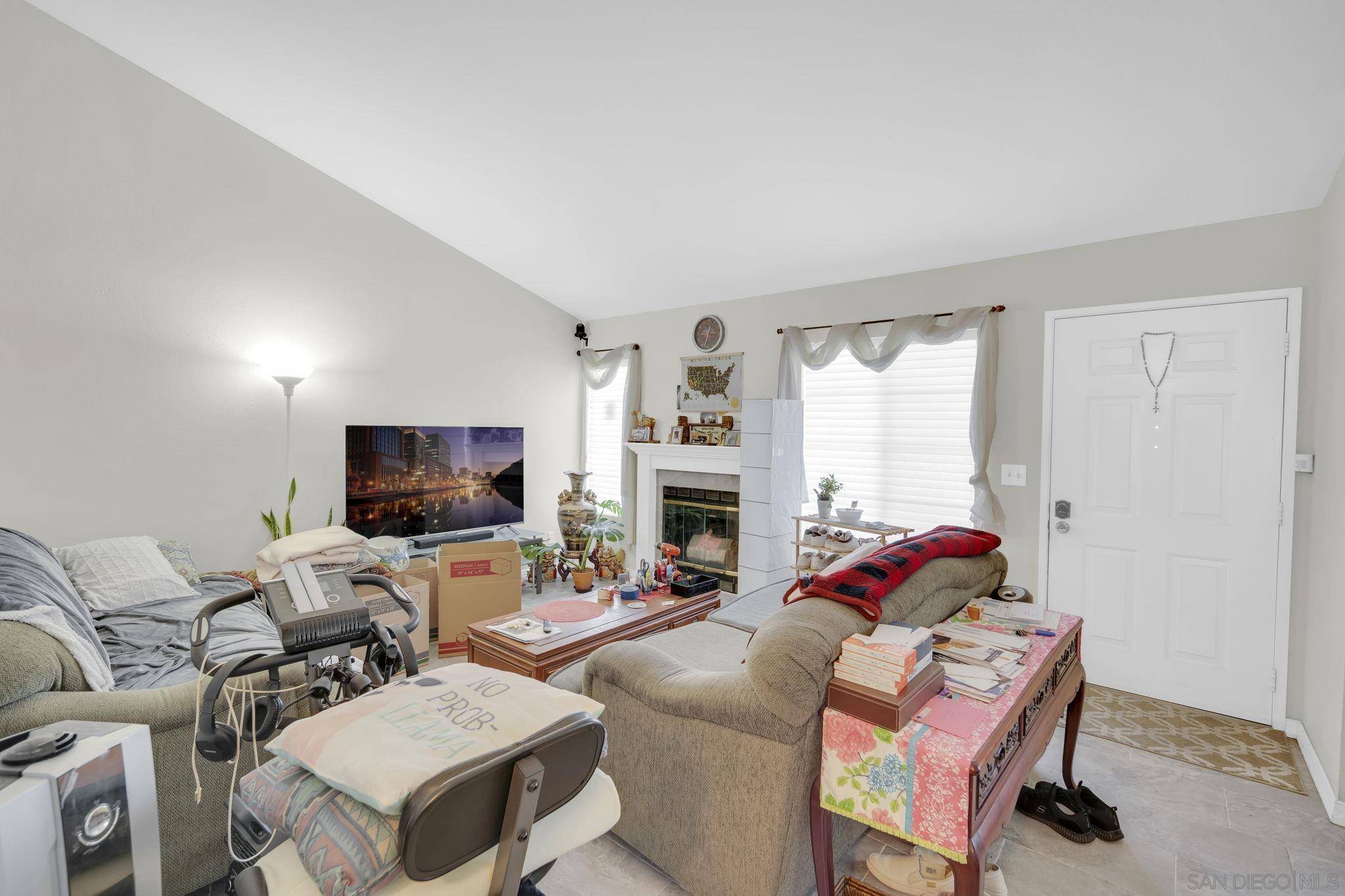 Chula Vista, CA 91911,540 Hampshire Ln