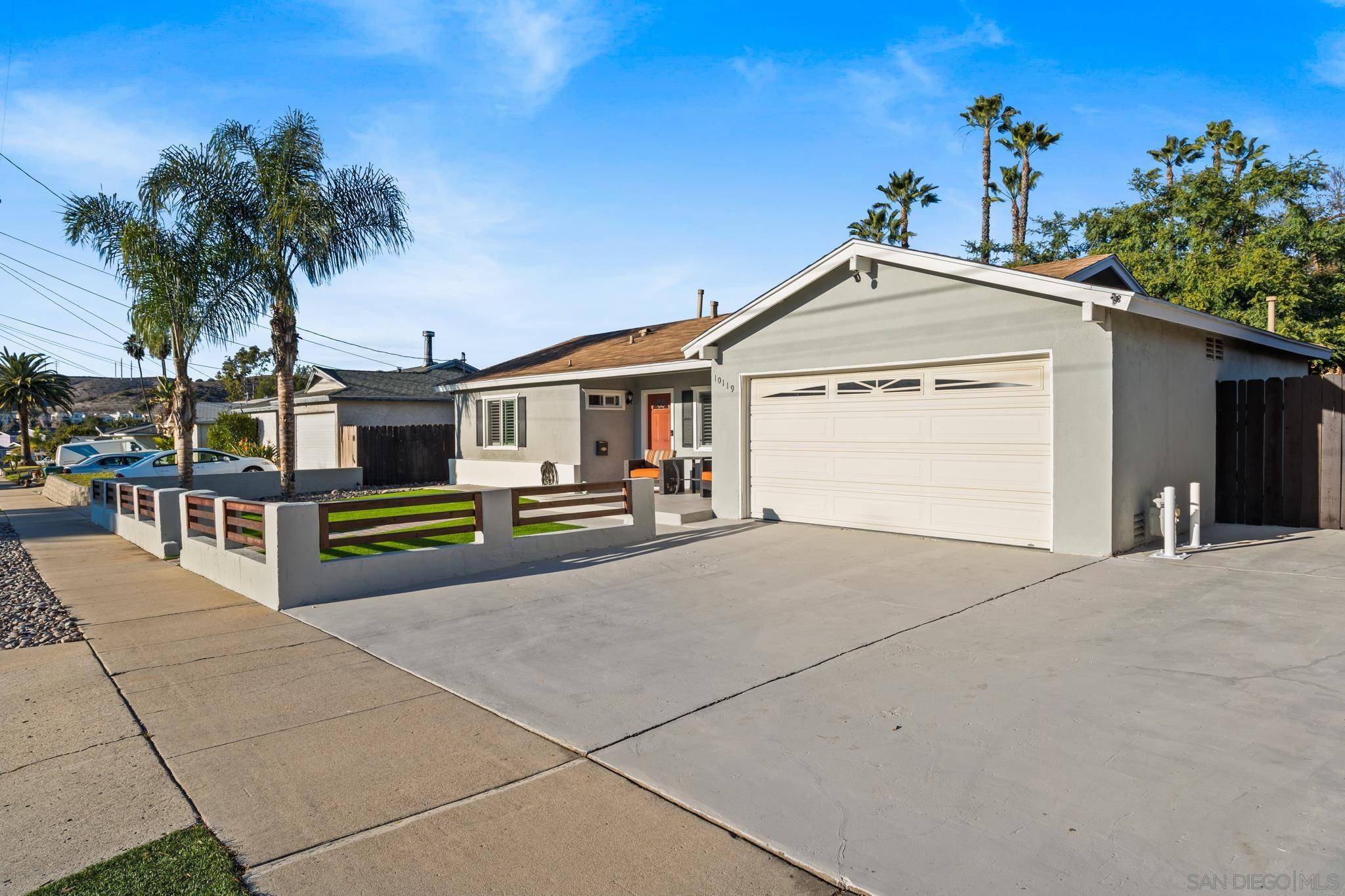 Santee, CA 92071,10119 Strathmore Drive