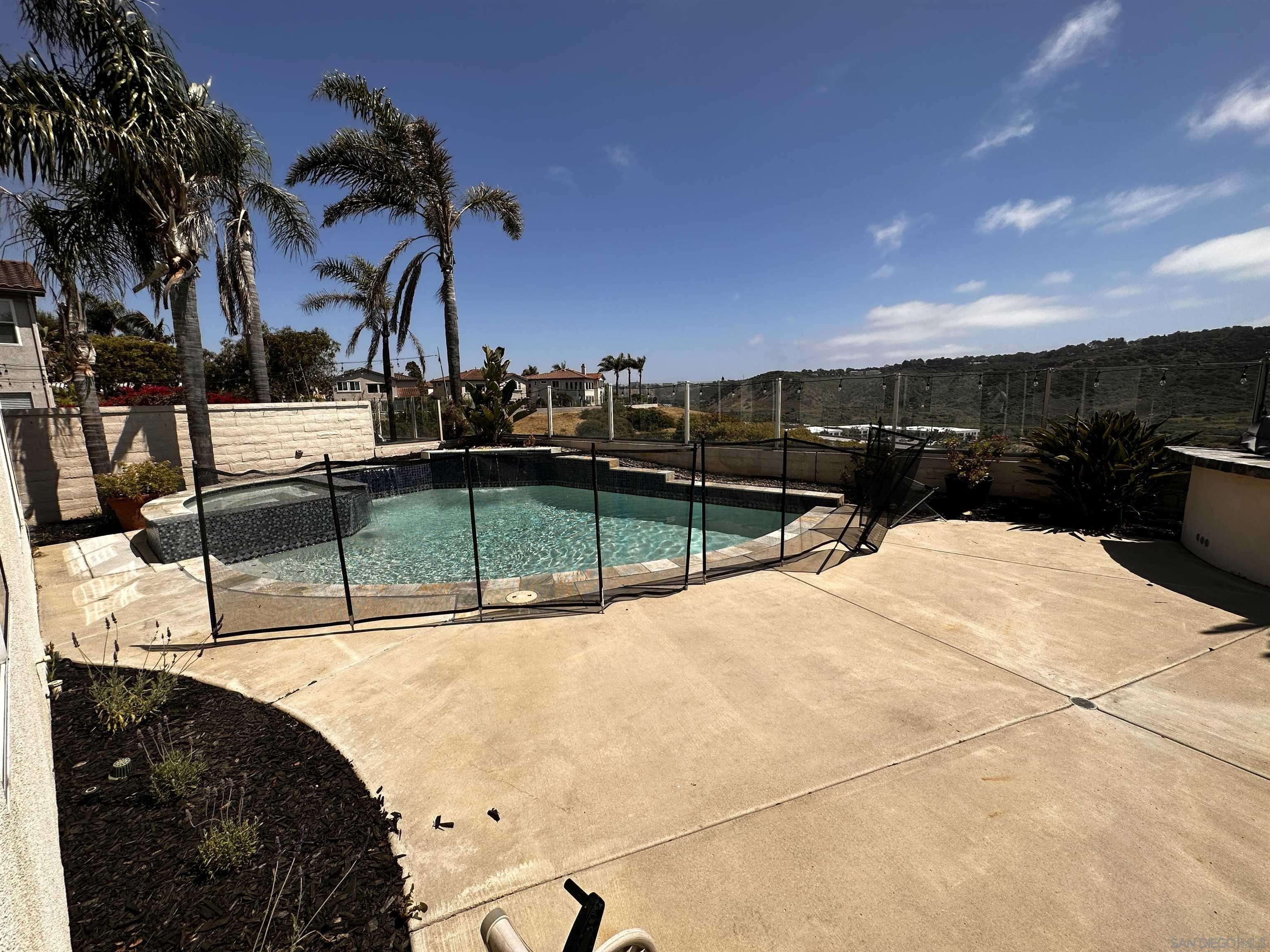 San Diego, CA 92130,3684 Torrey View Ct