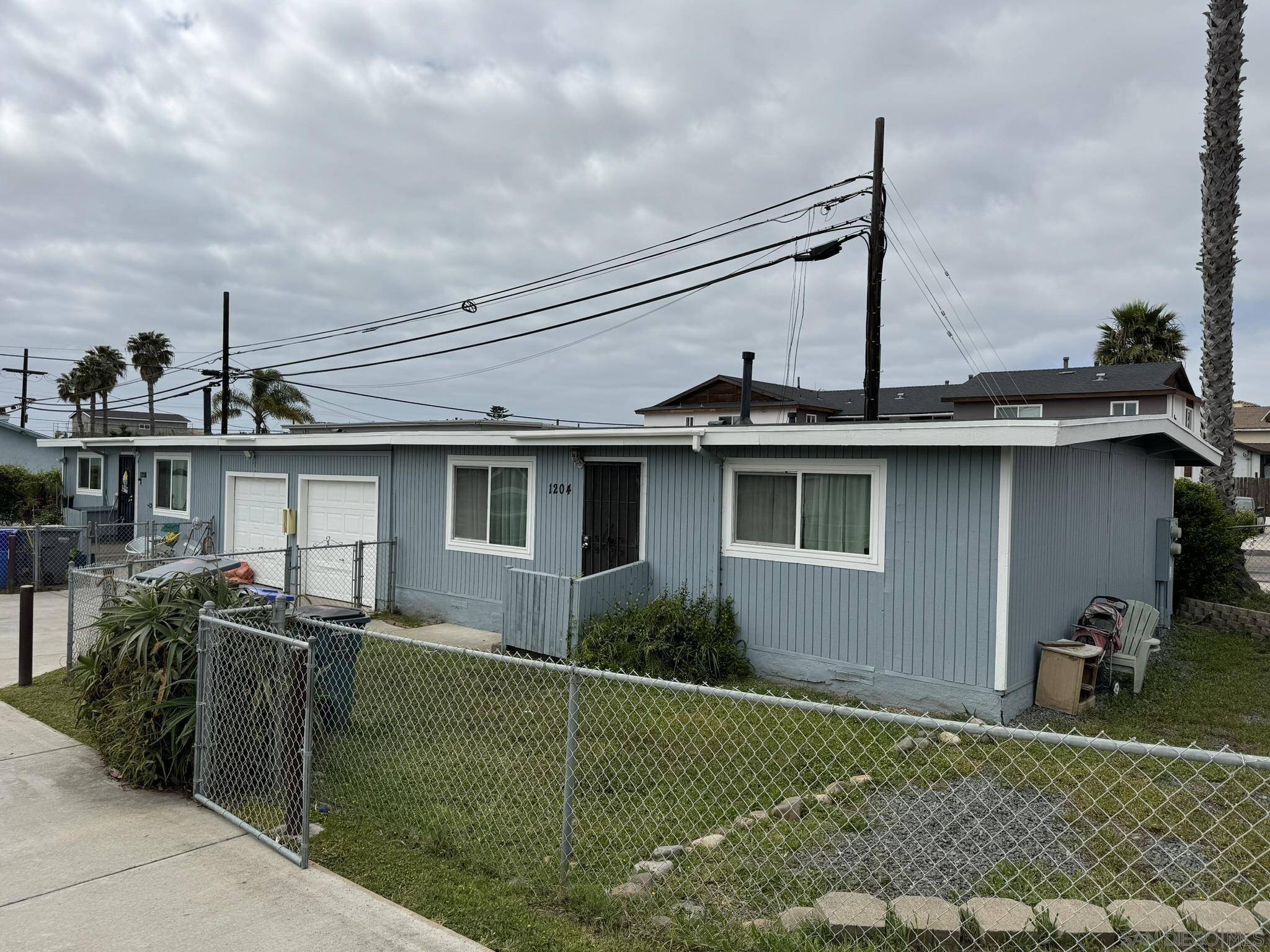 Imperial Beach, CA 91932,1204-8 13Th St