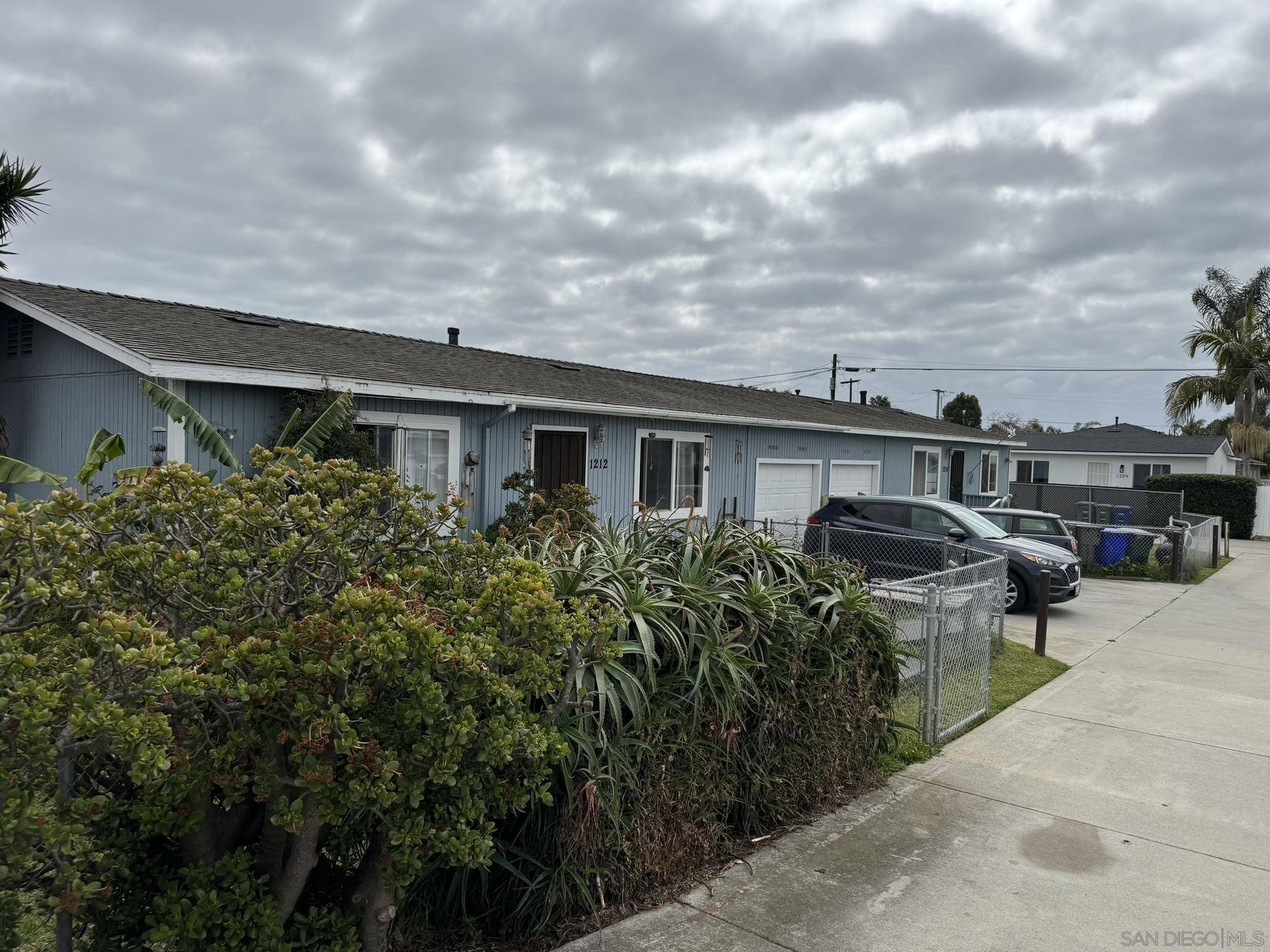 Imperial Beach, CA 91932,1212-14 13Th St