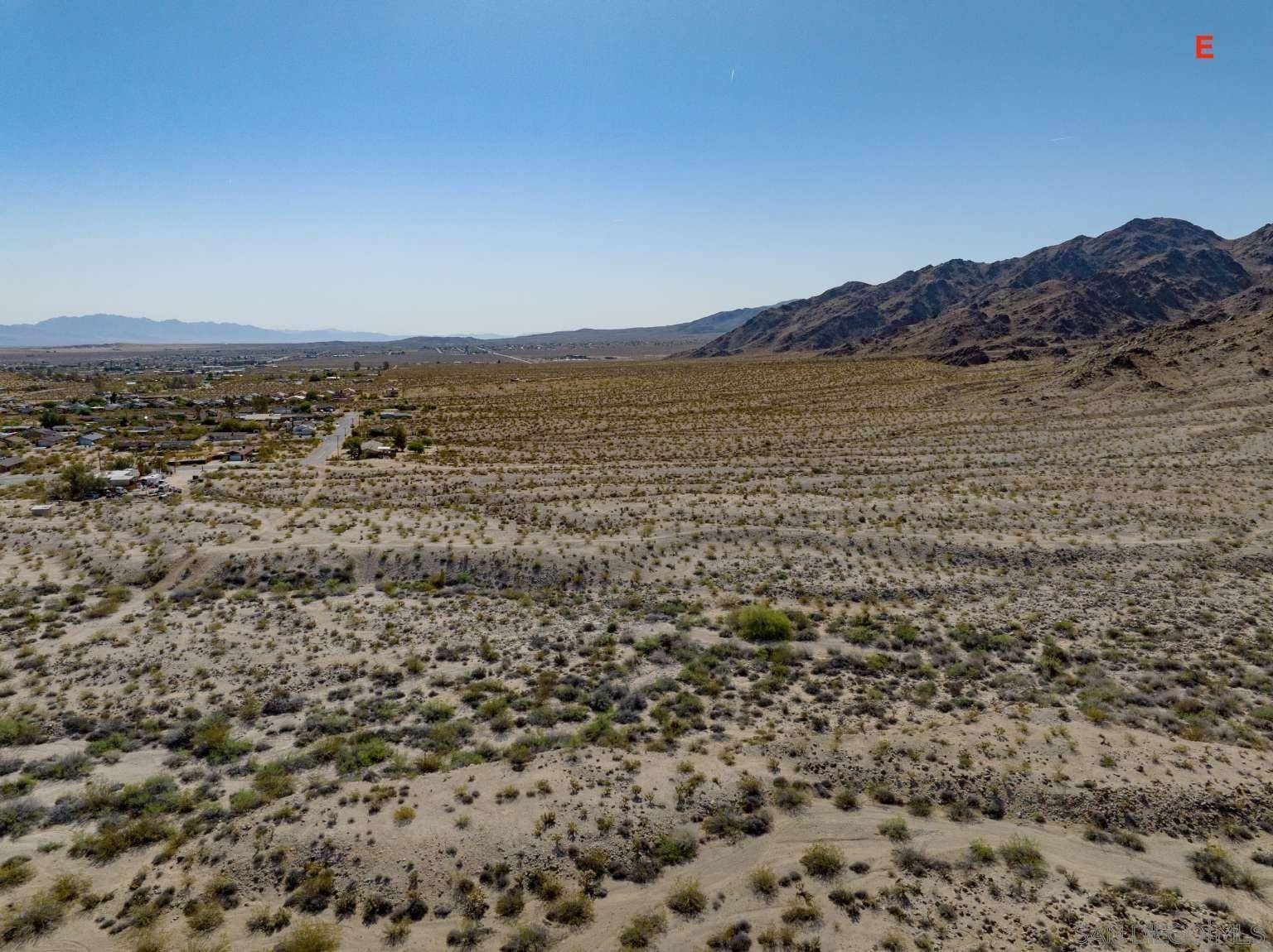 Twentynine Palms, CA 92277,0 TBD #11