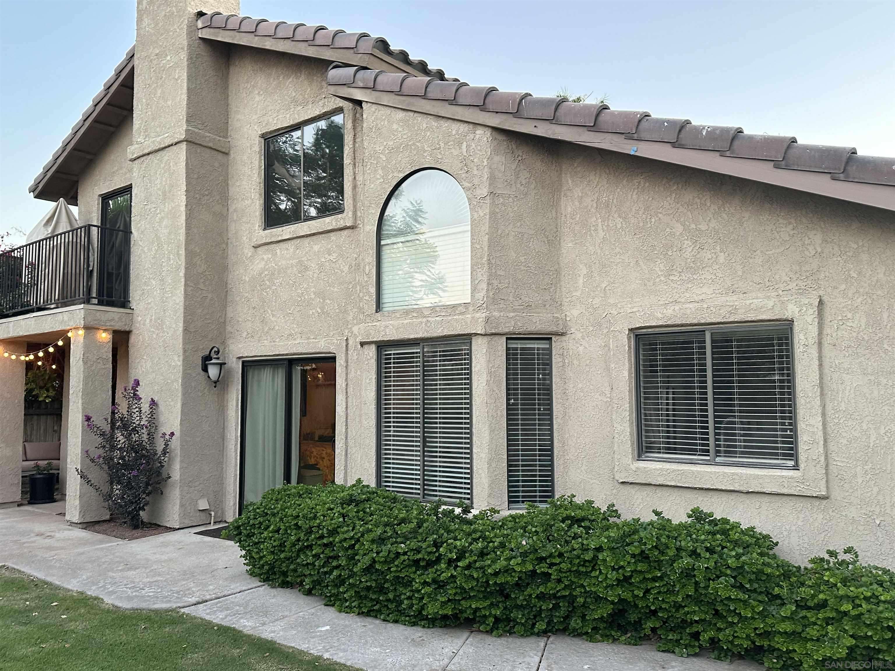 La Quinta, CA 92253,49070 Serenata Ct