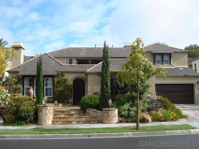 Carlsbad, CA 92009,7602 Circulo Sequoia