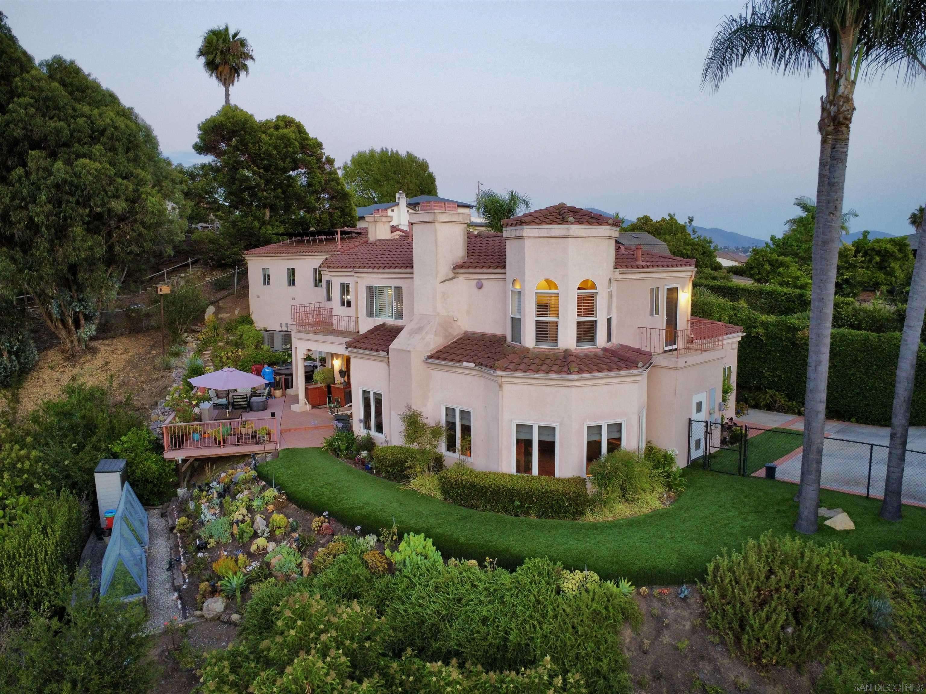 La Mesa, CA 91941,9798 Crimson Fire Ct