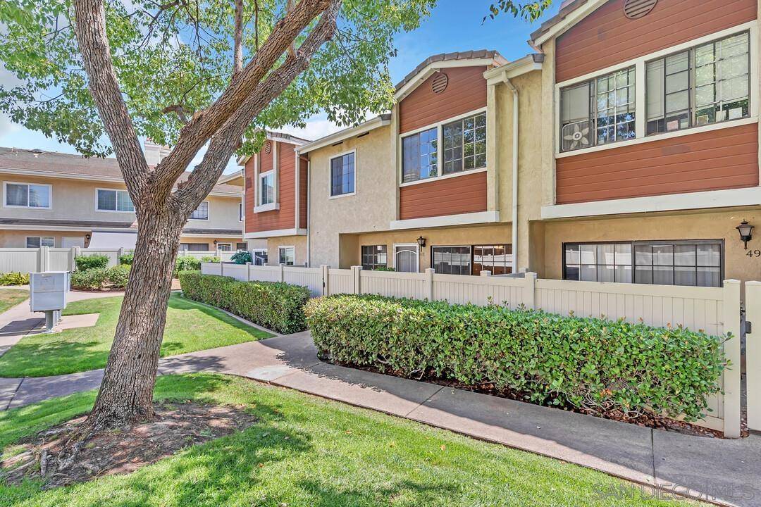 Santee, CA 92071,10170 Palm Glen Dr #48