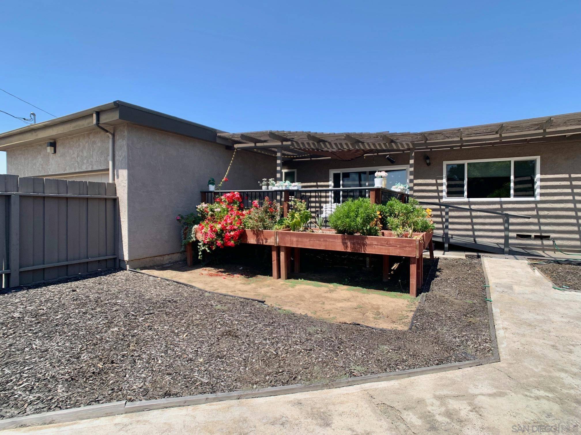 La Mesa, CA 91941,3865 Shirlene Place