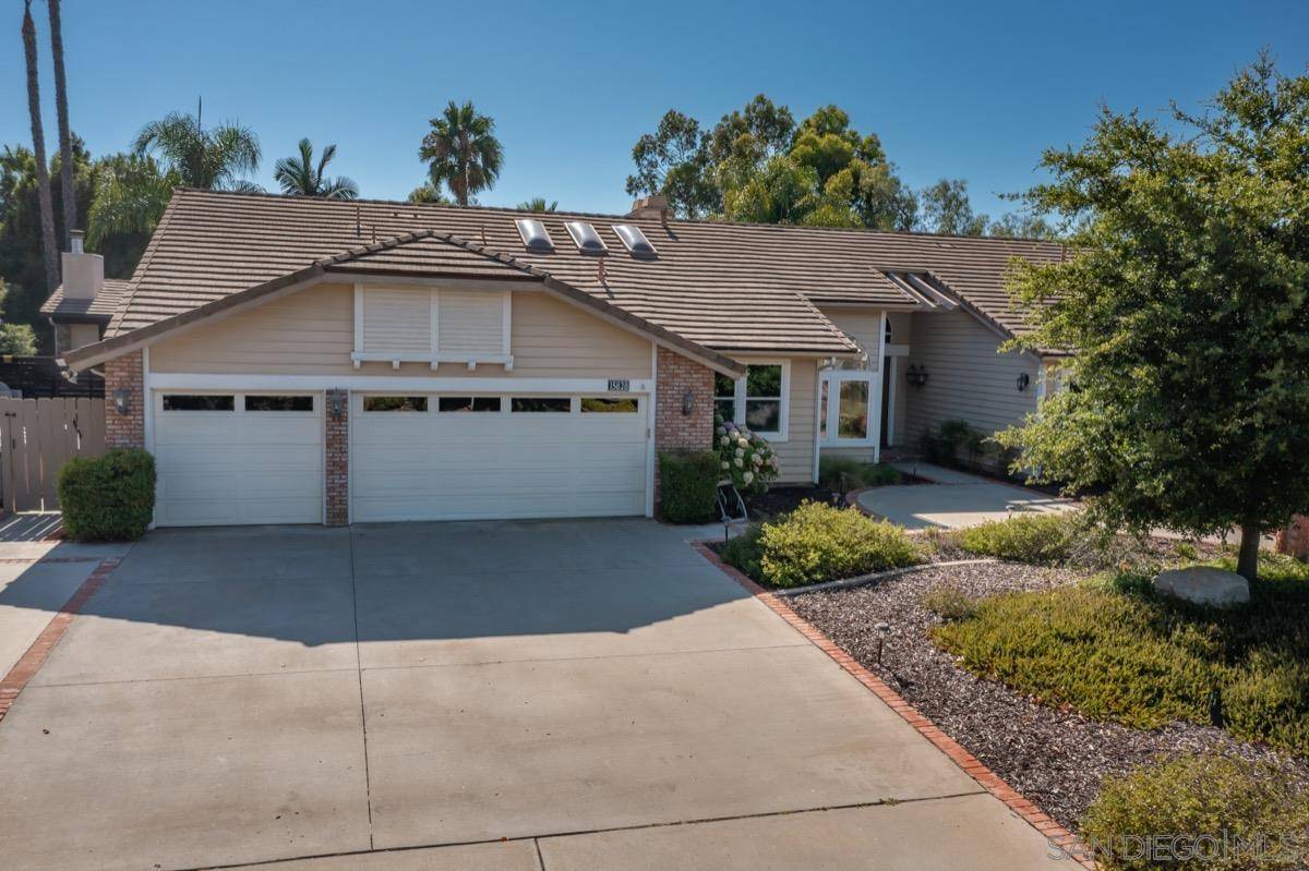 Poway, CA 92064,15828 Bent Tree Rd