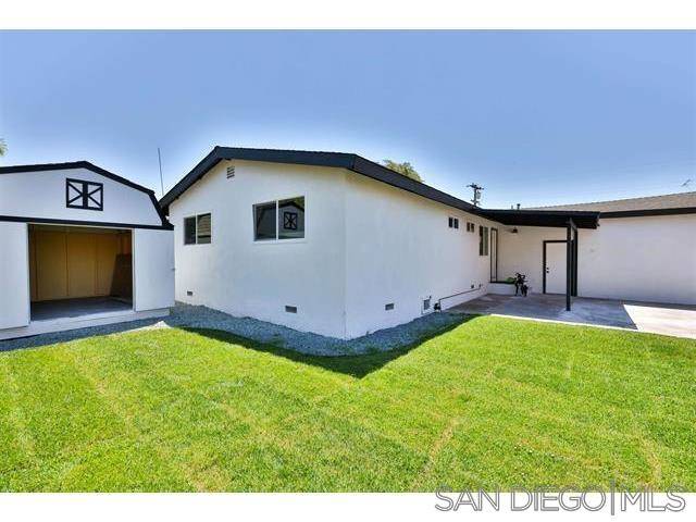 San Diego, CA 92111,7454-52 Batista St