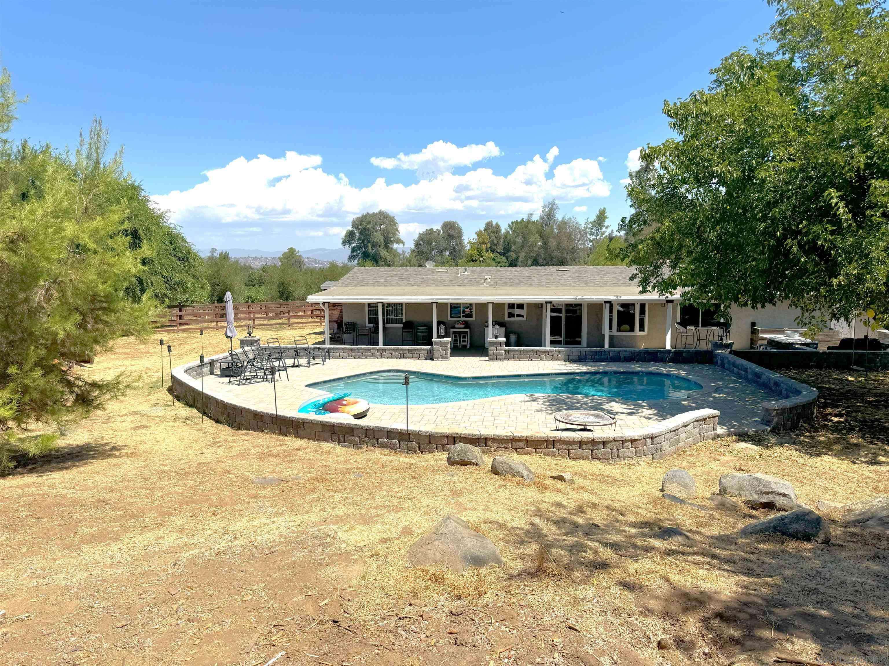 Ramona, CA 92065,3113 Dye Rd