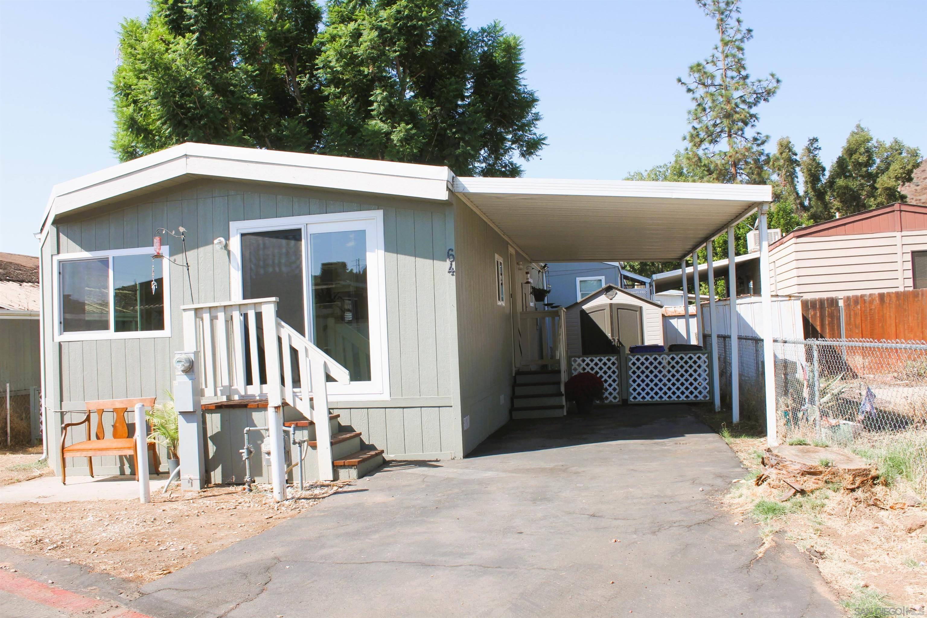 El Cajon, CA 92021,12044 Royal Road