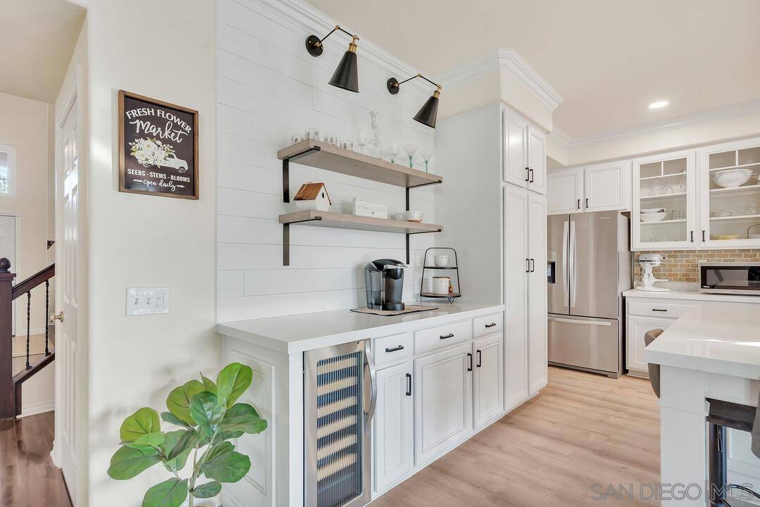 Murrieta, CA 92562,37373 Deep Wood Dr