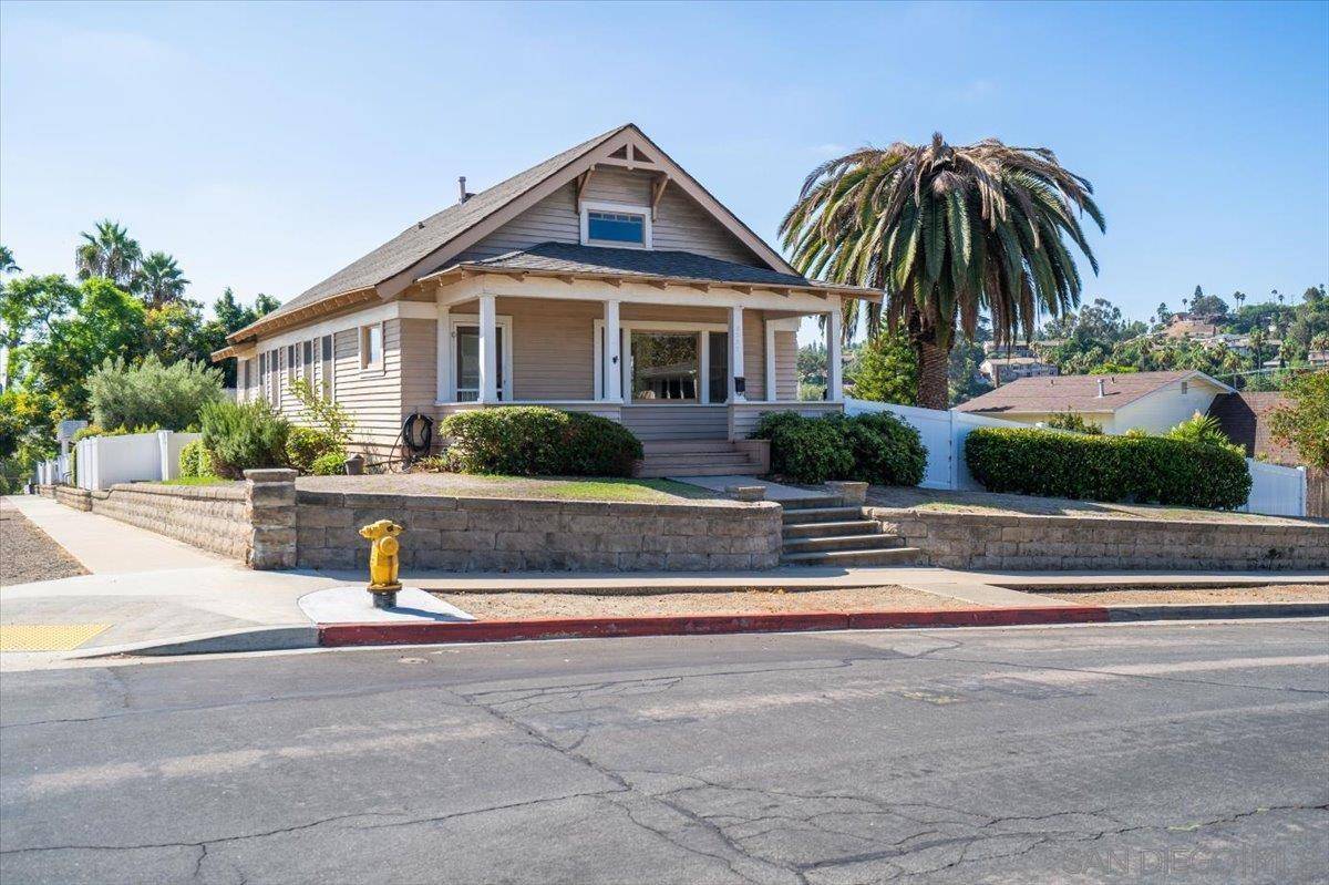 La Mesa, CA 91941,8393 Finley Avenue