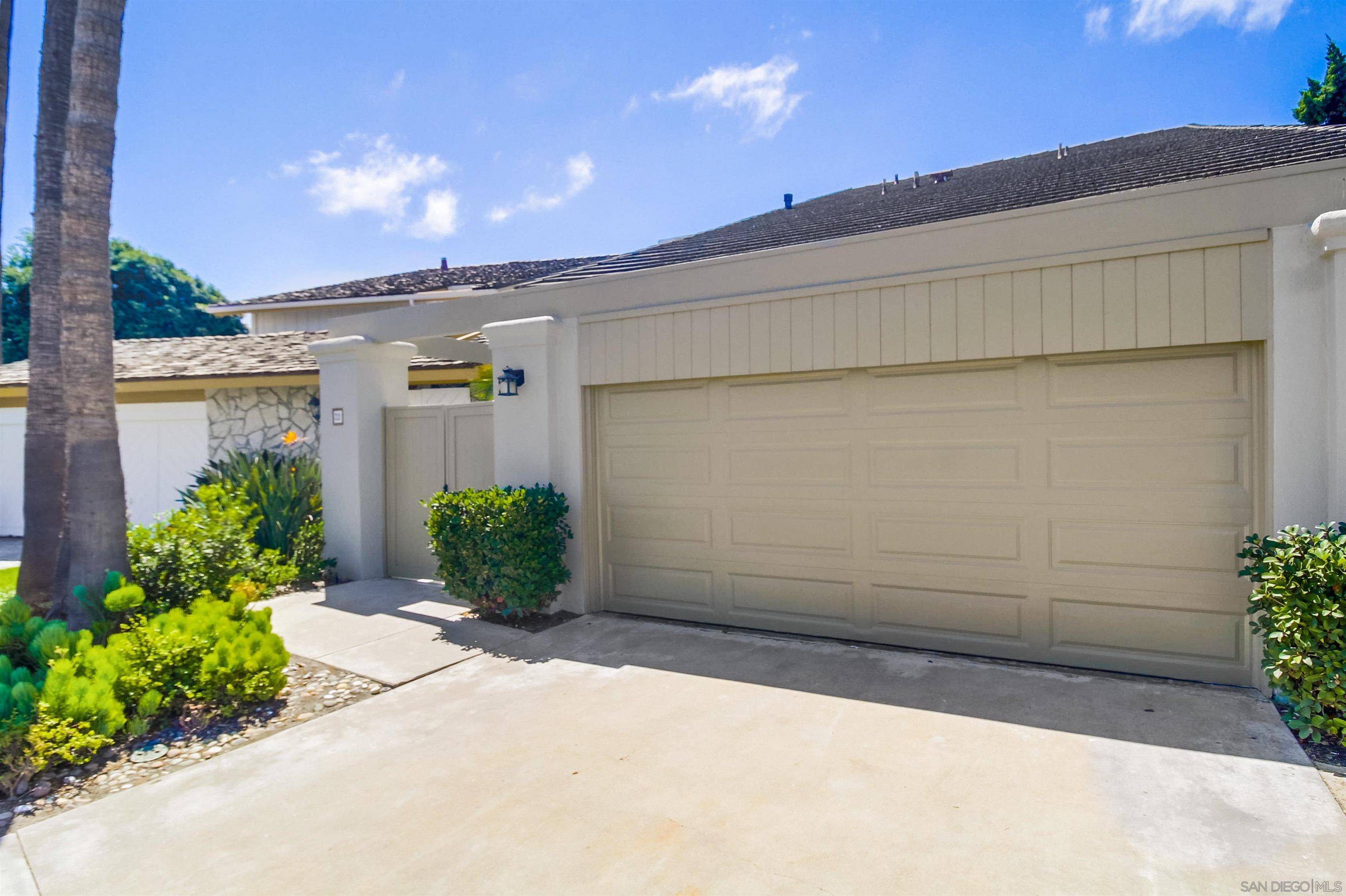 Coronado, CA 92118,22 Half Moon Bend