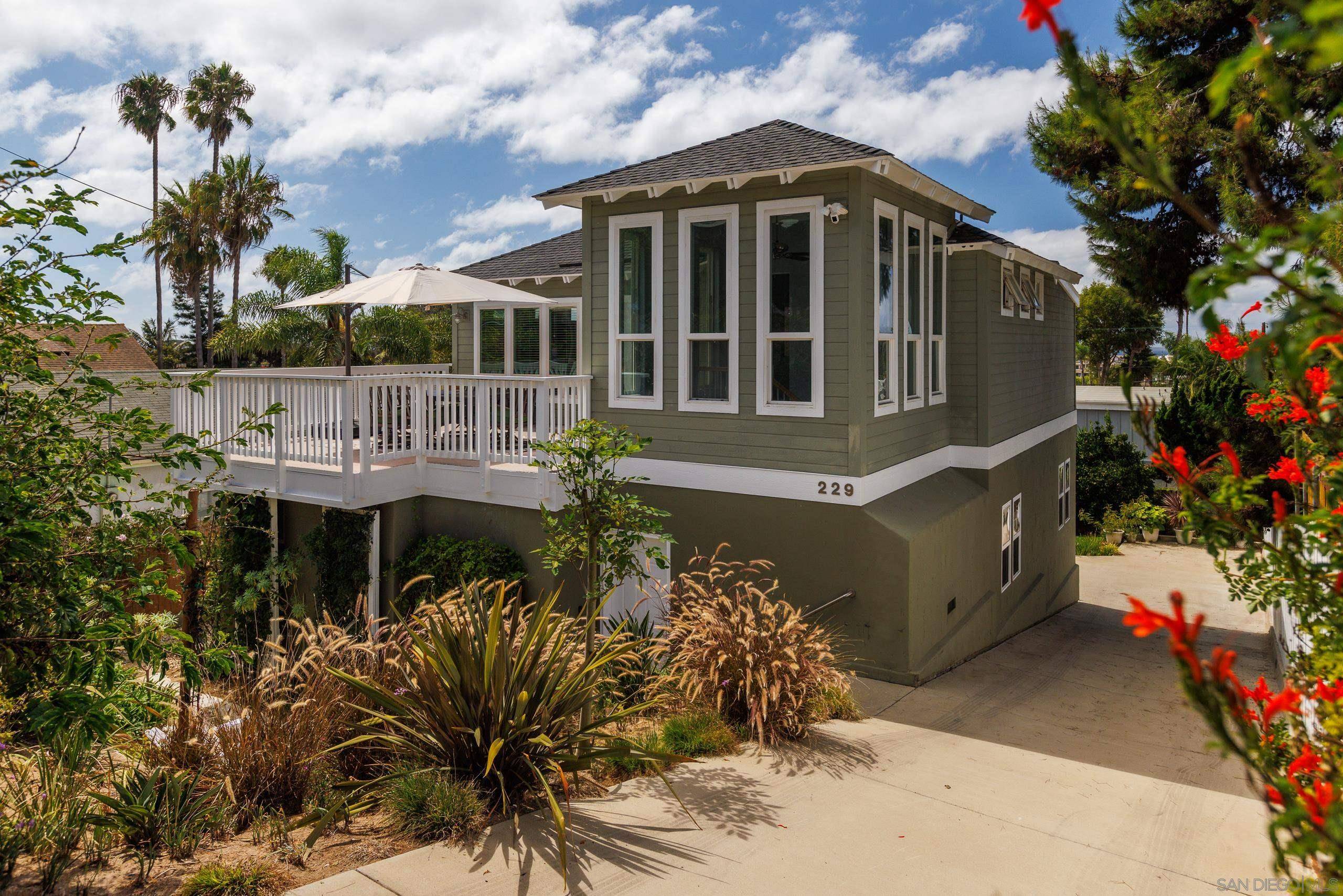 Solana Beach, CA 92075,229 N Granados