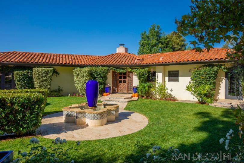 Rancho Santa Fe, CA 92067,6410 La Valle Plateada