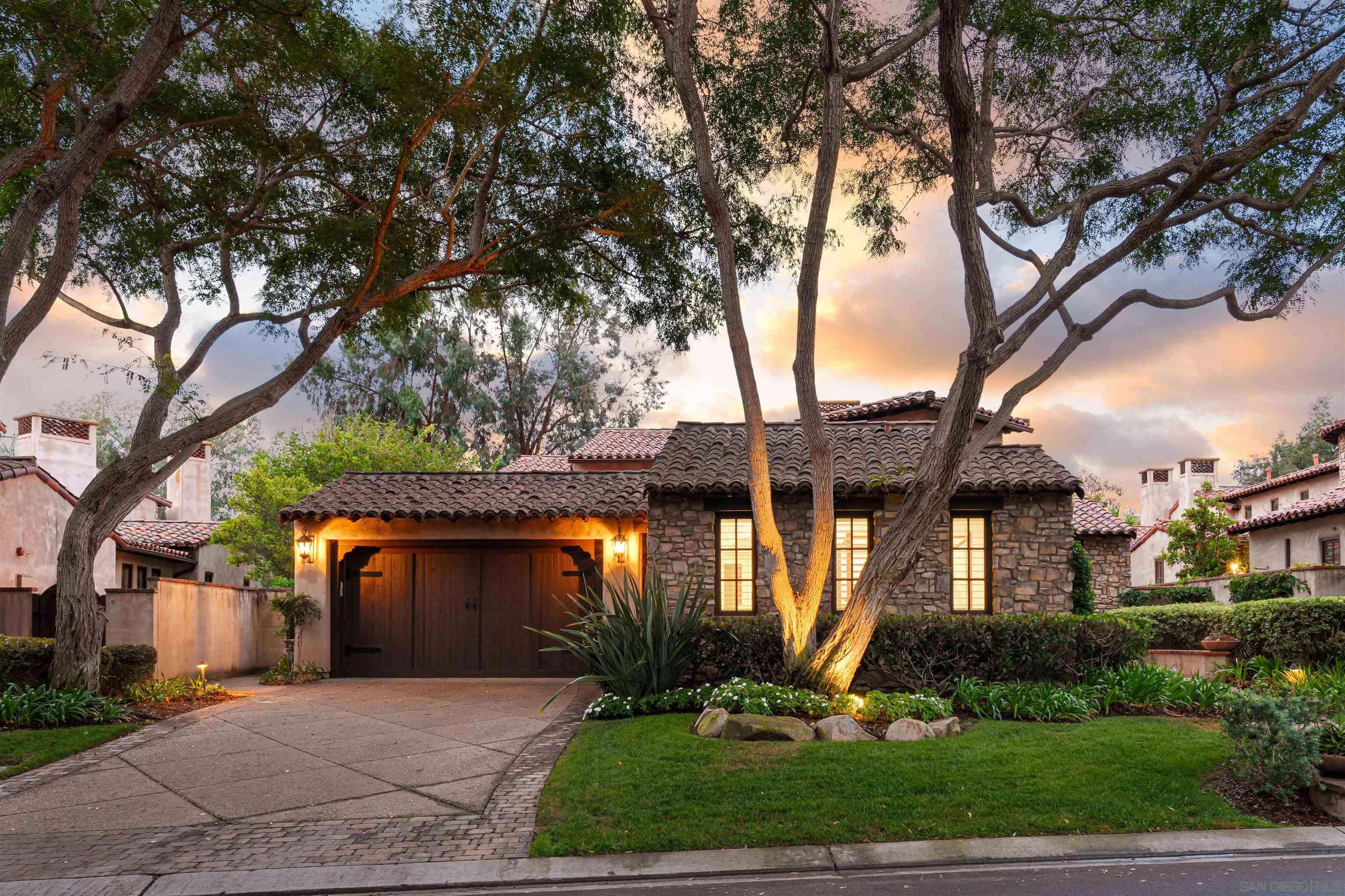 Rancho Santa Fe, CA 92091,6833 Calle Portone