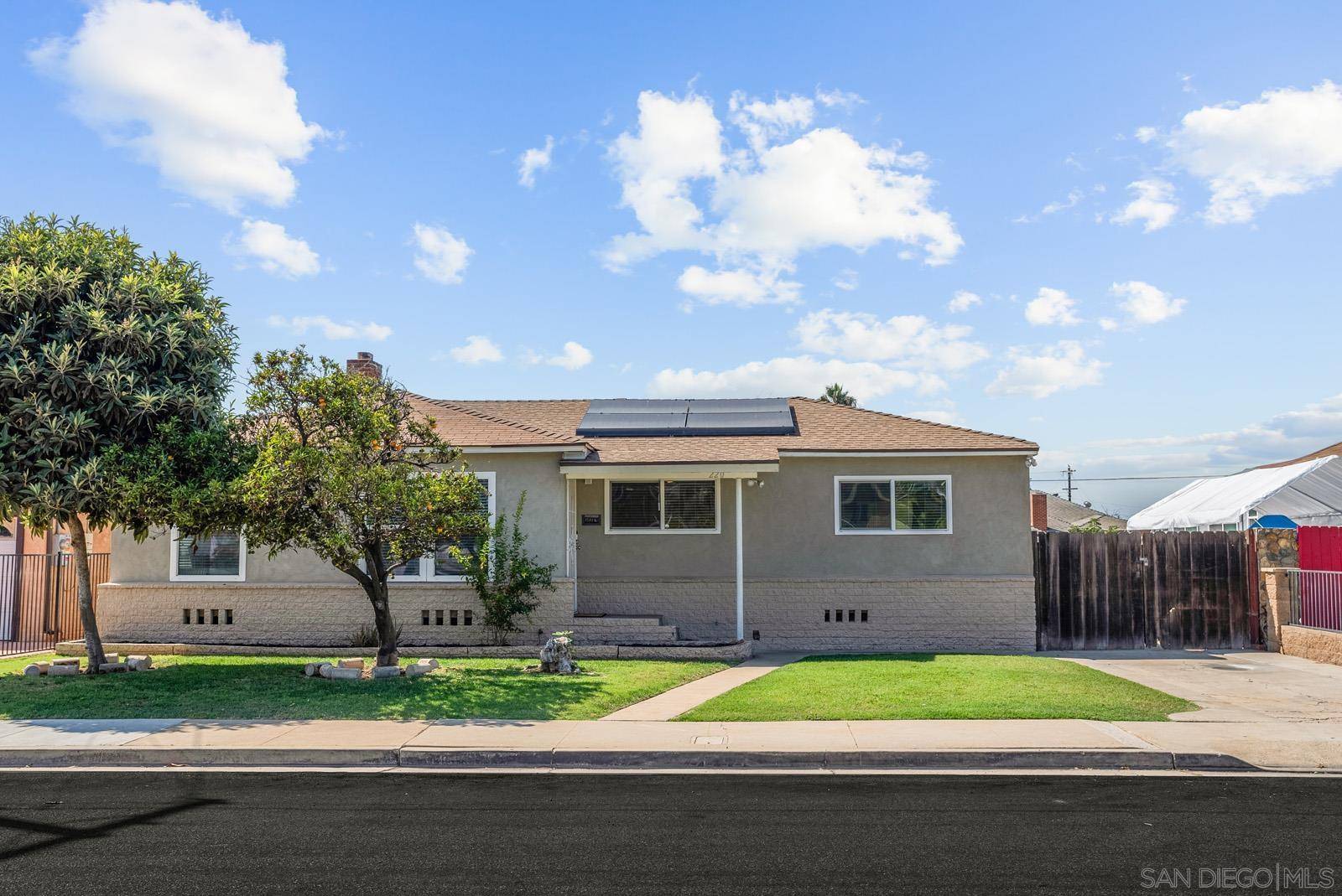 Chula Vista, CA 91910,220 Beech