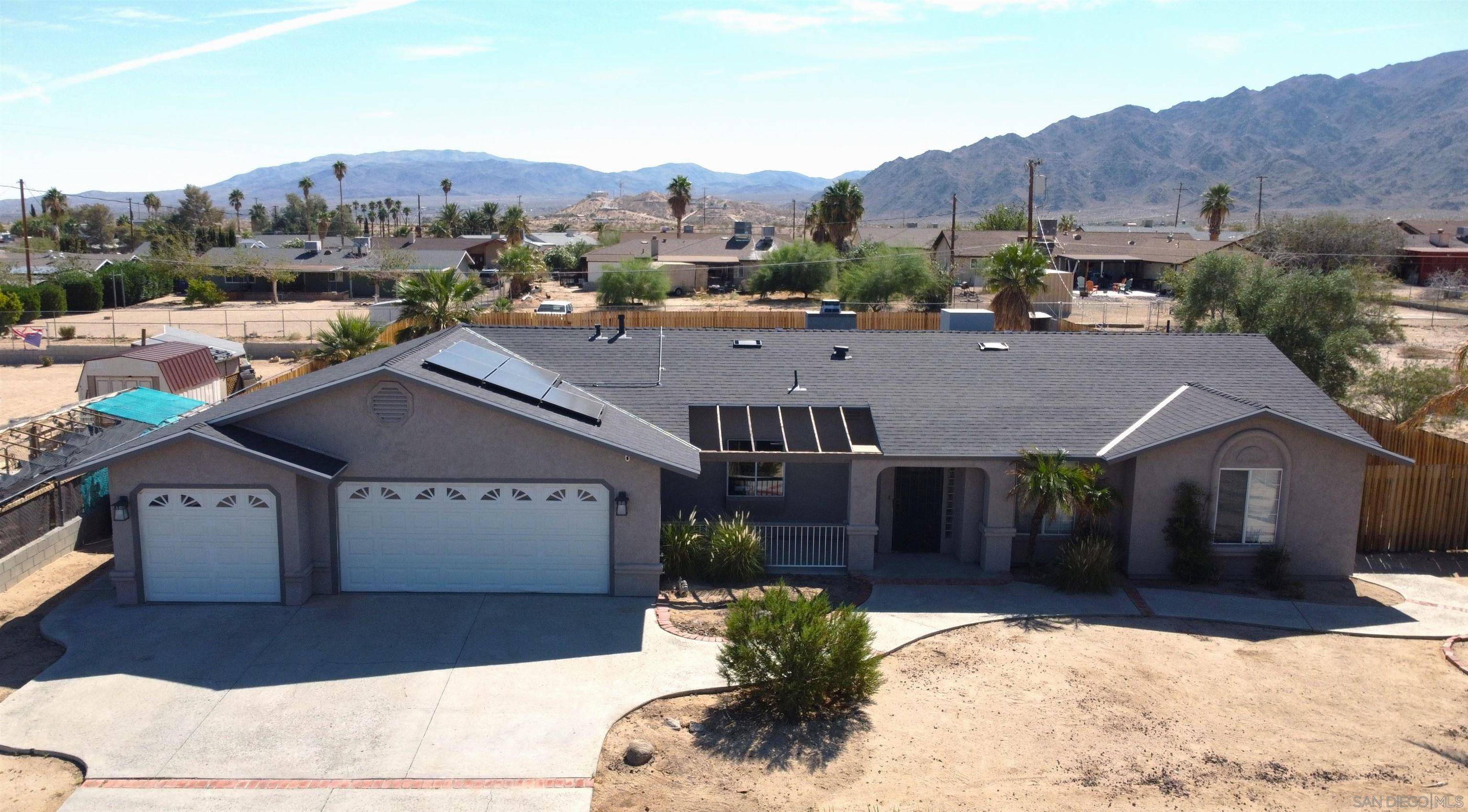 Twentynine Palms, CA 92277,72555 Larrea Avenue