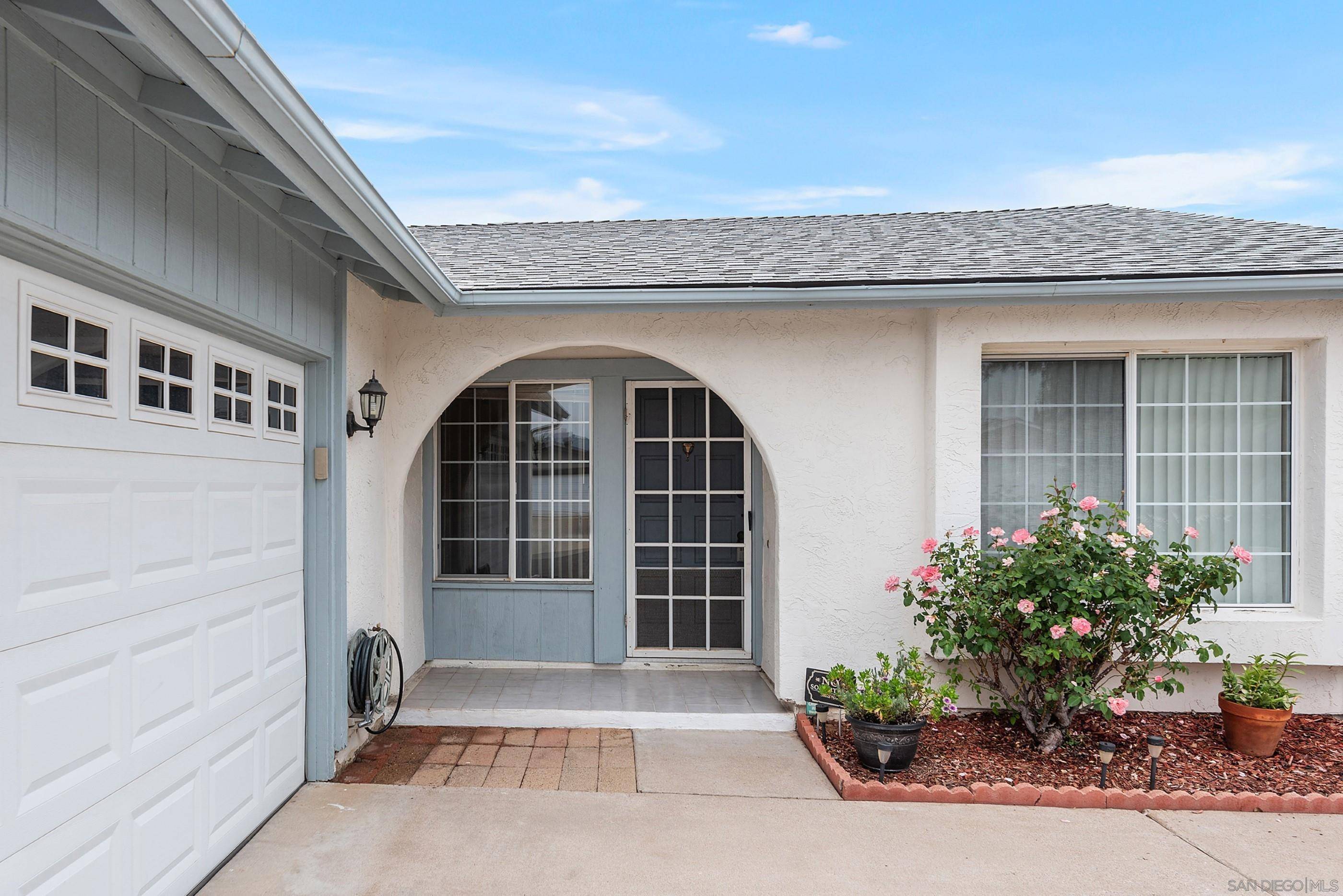 Poway, CA 92064,14538 Dehia St