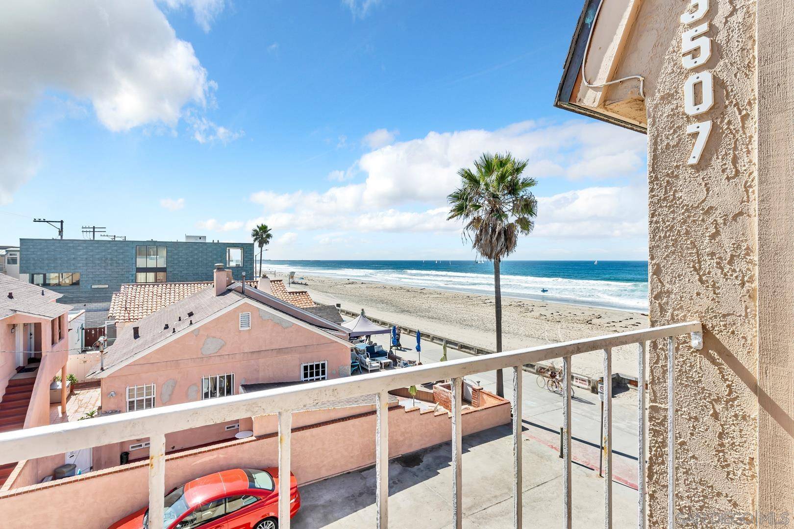 San Diego, CA 92109,3507 Ocean Front Walk