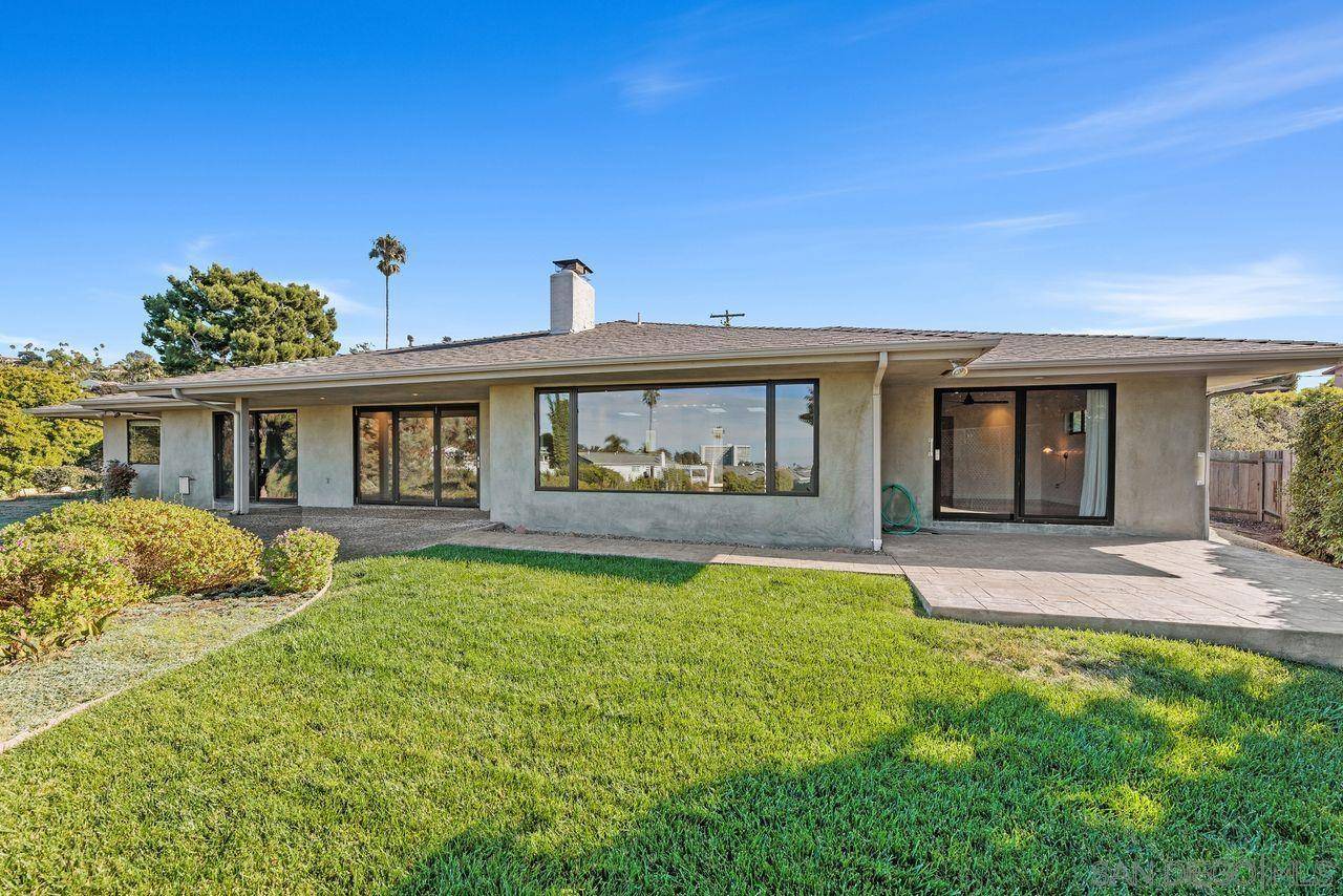 La Jolla, CA 92037,6561 Avenida Wilfredo