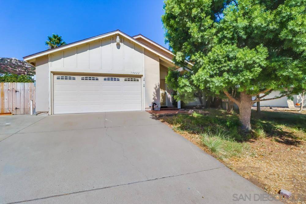 Lakeside, CA 92040,10422 Bosque Dr