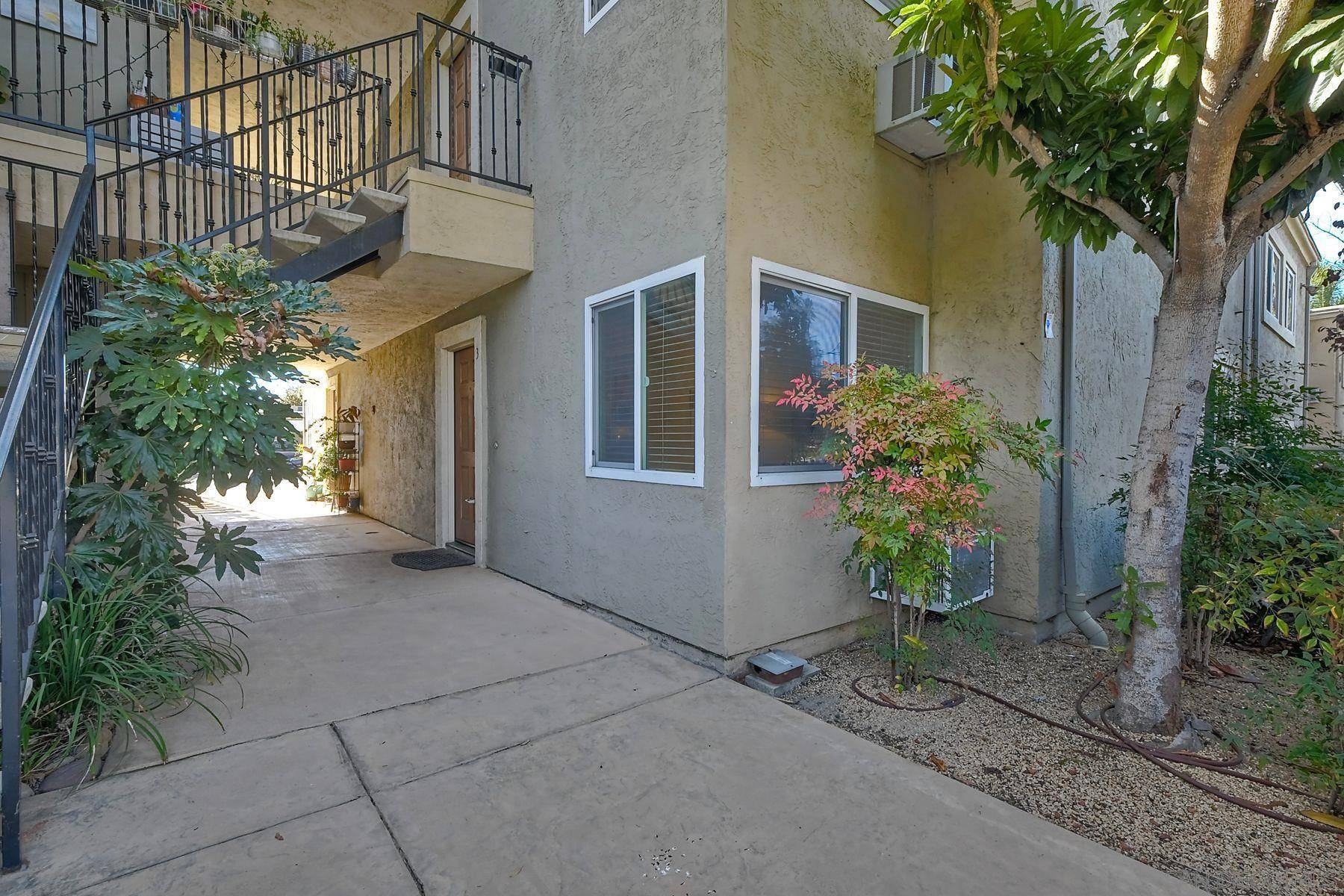 Poway, CA 92064,12745 ROBISON BLVD #3