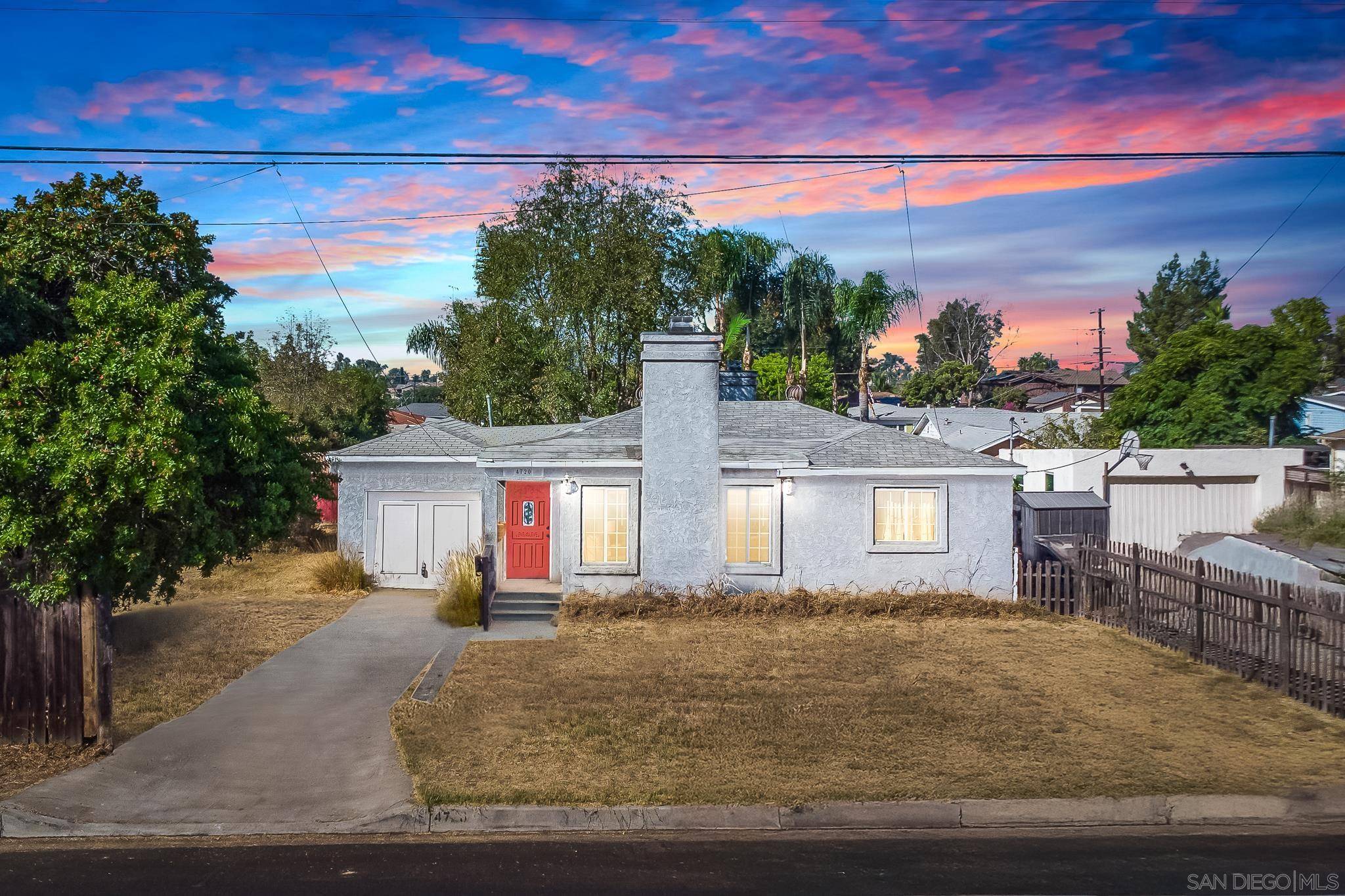 La Mesa, CA 91942,4720 Jessie Ave