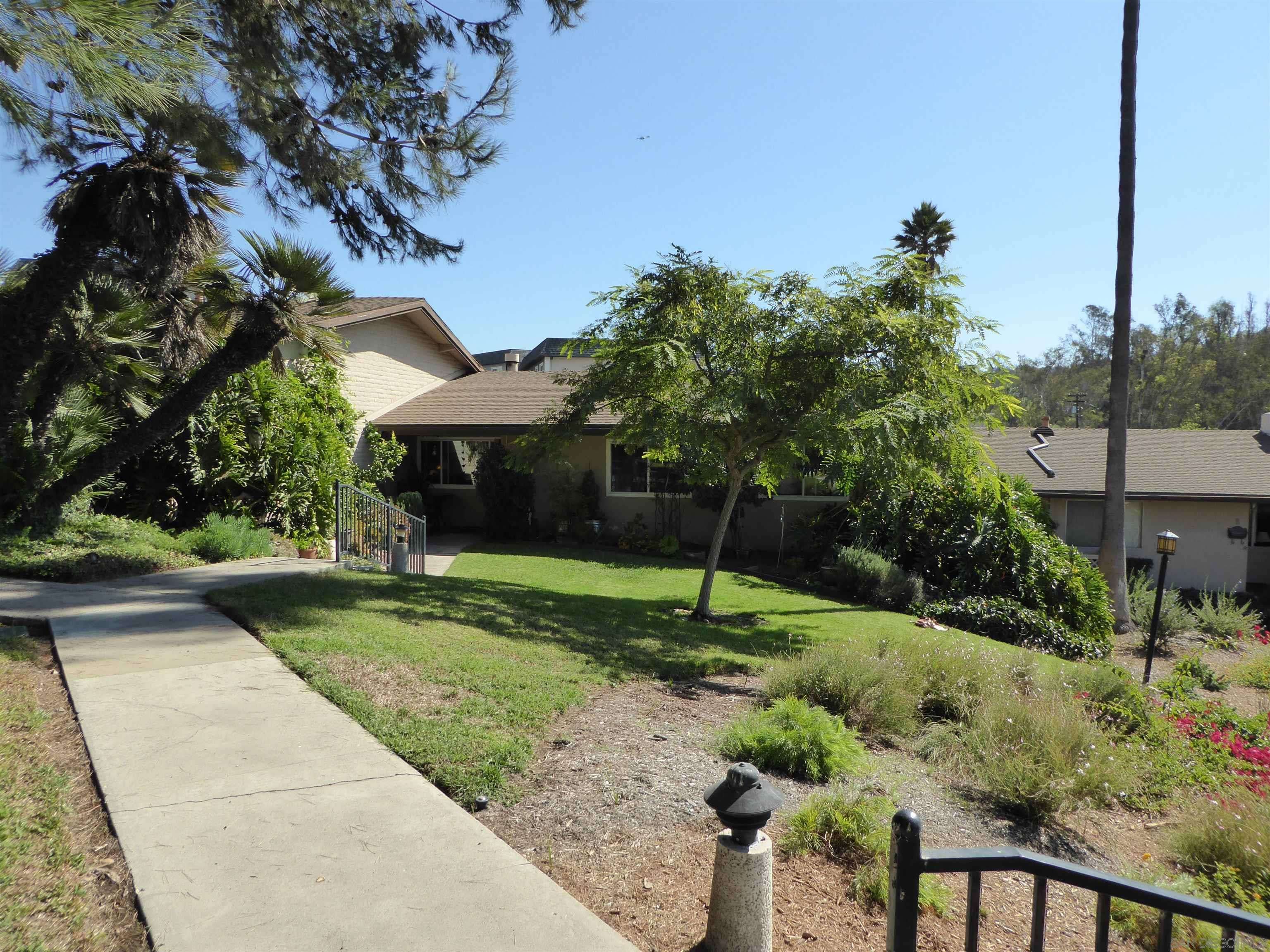 La Mesa, CA 91942,5750 Amaya Dr Unit 7