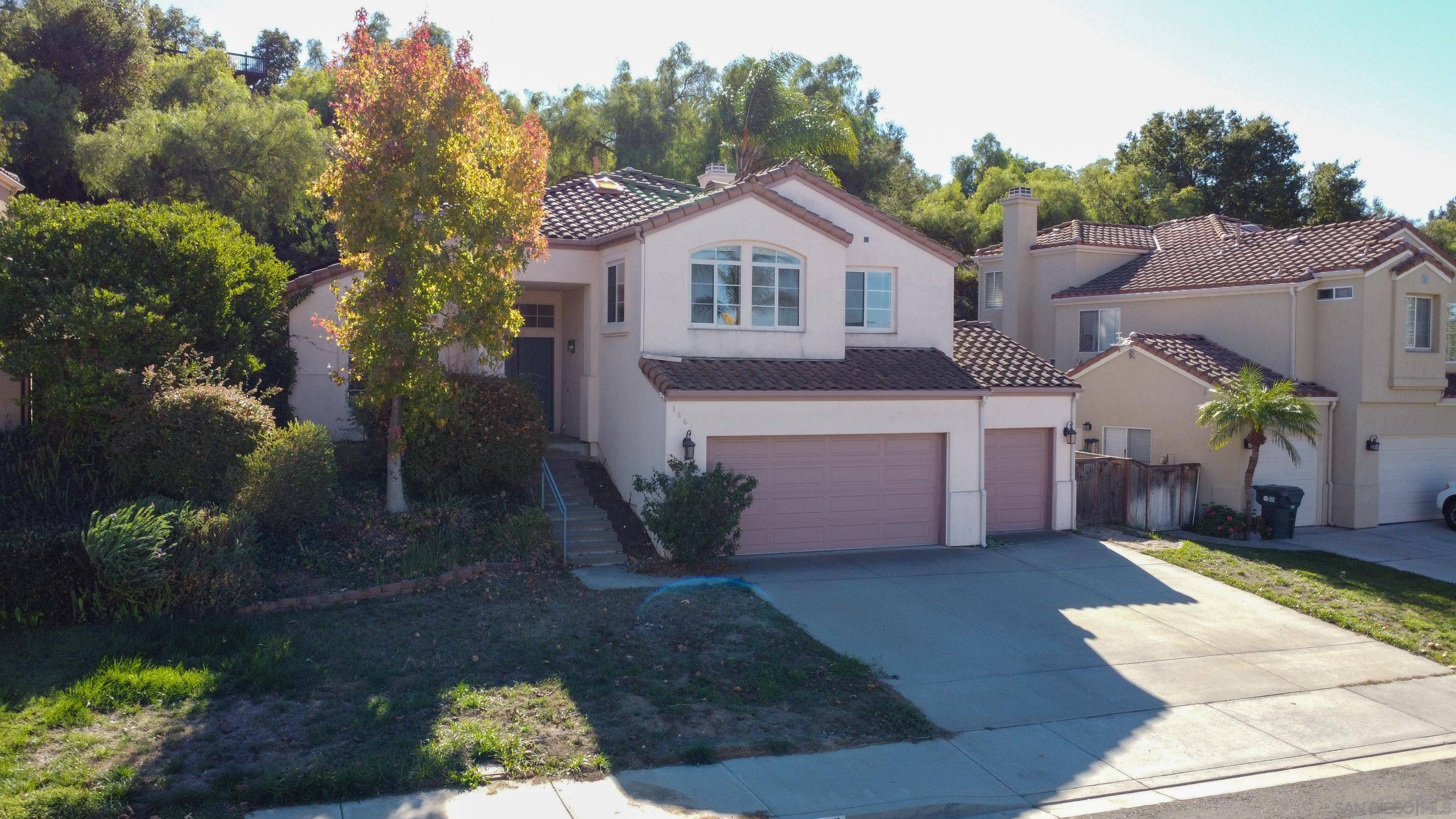 Escondido, CA 92026,1869 Centennial Way