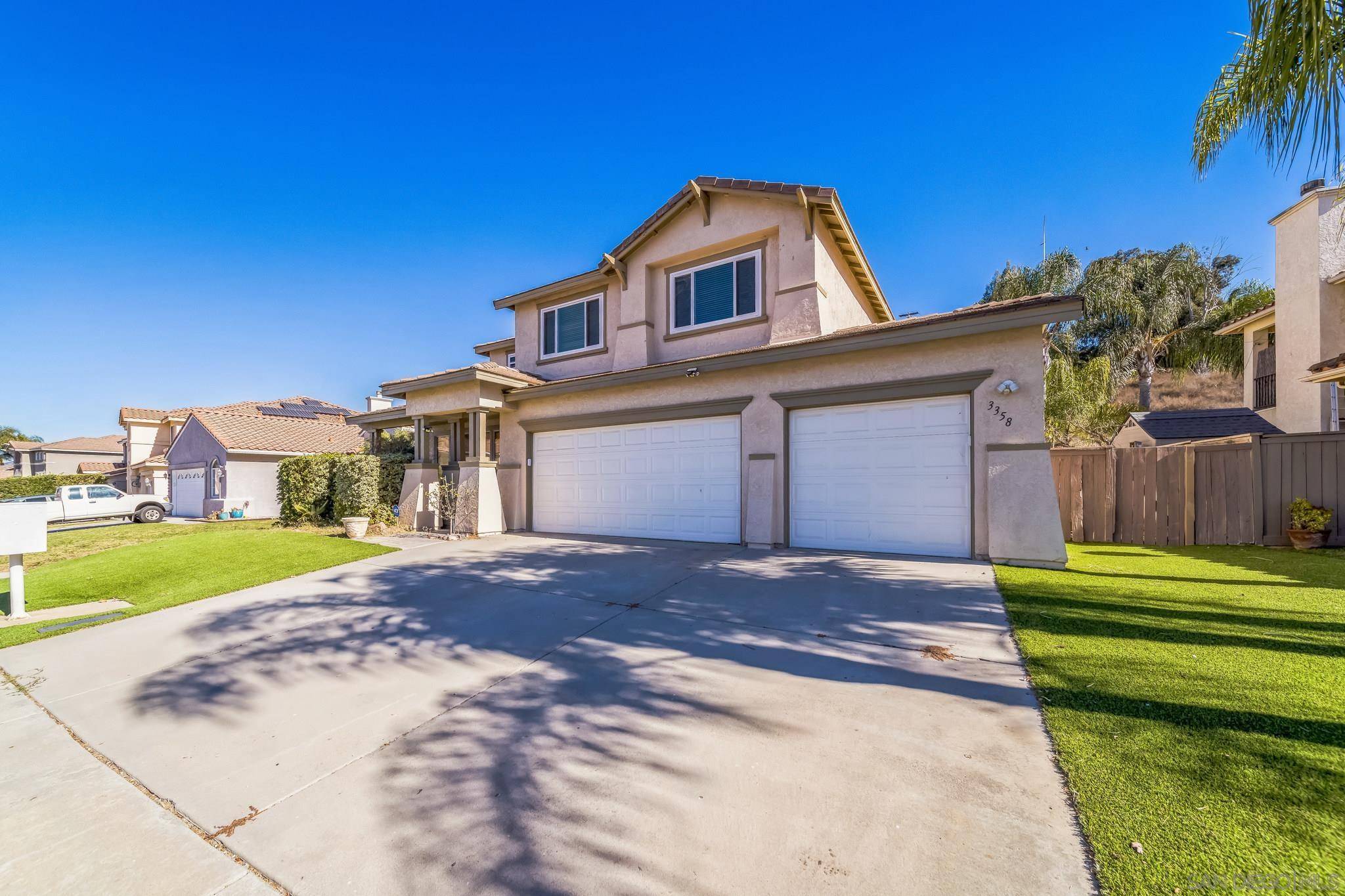 Fallbrook, CA 92028,3358 Avocado Vista Ln