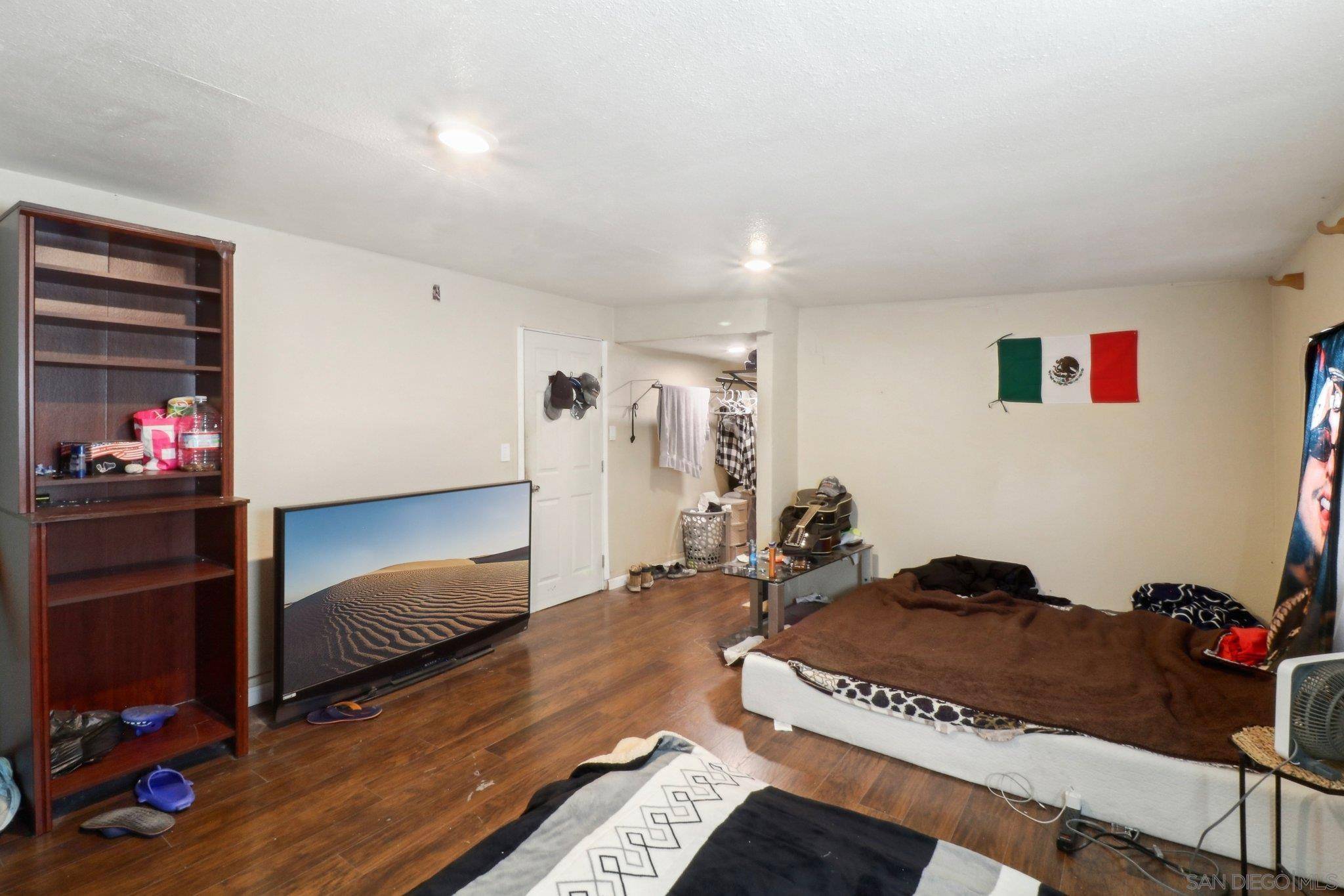 National City, CA 91950,2869-71 Ridgeway Dr